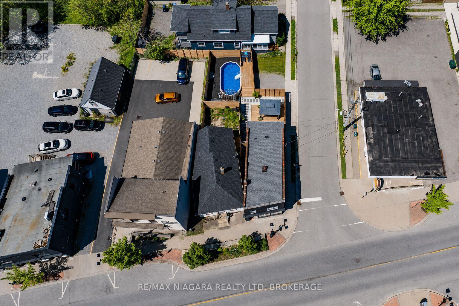 6043 Main Street, Niagara Falls, Ontario L2G 6A1 - Photo 27 - X13210770