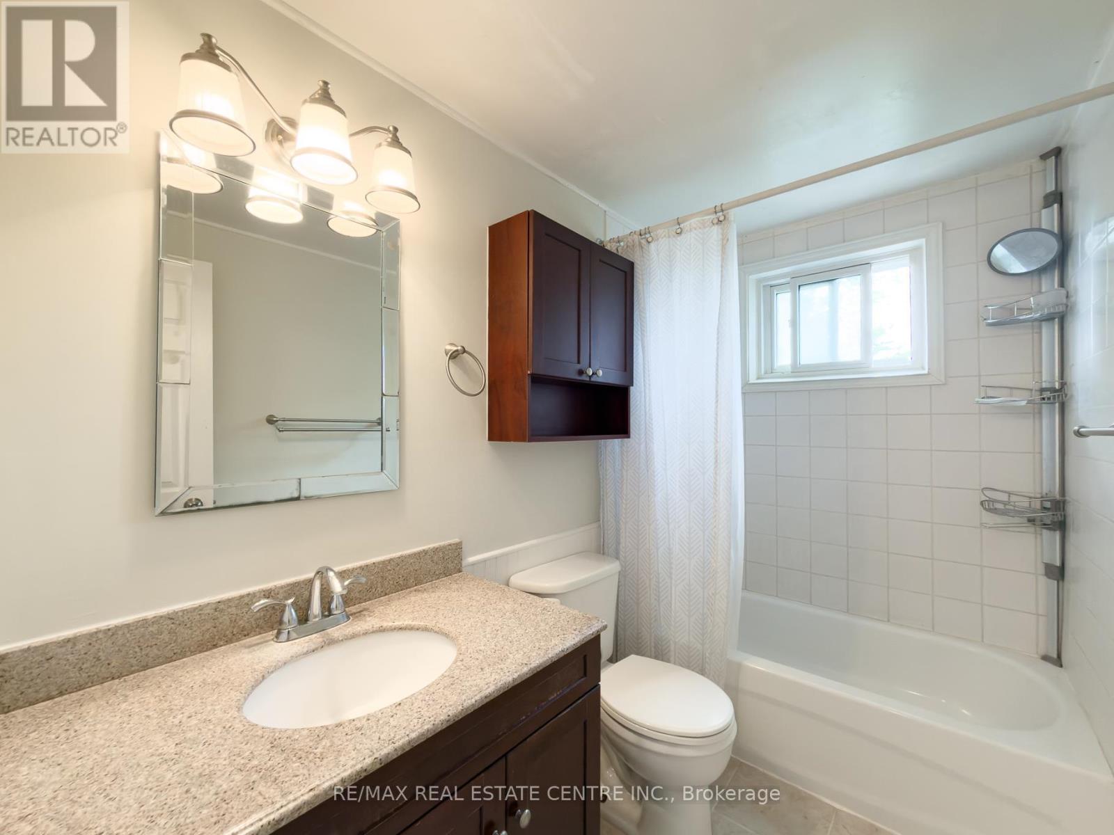 724 Parkview Crescent, Cambridge, Ontario  N3H 4X9 - Photo 18 - X13210486