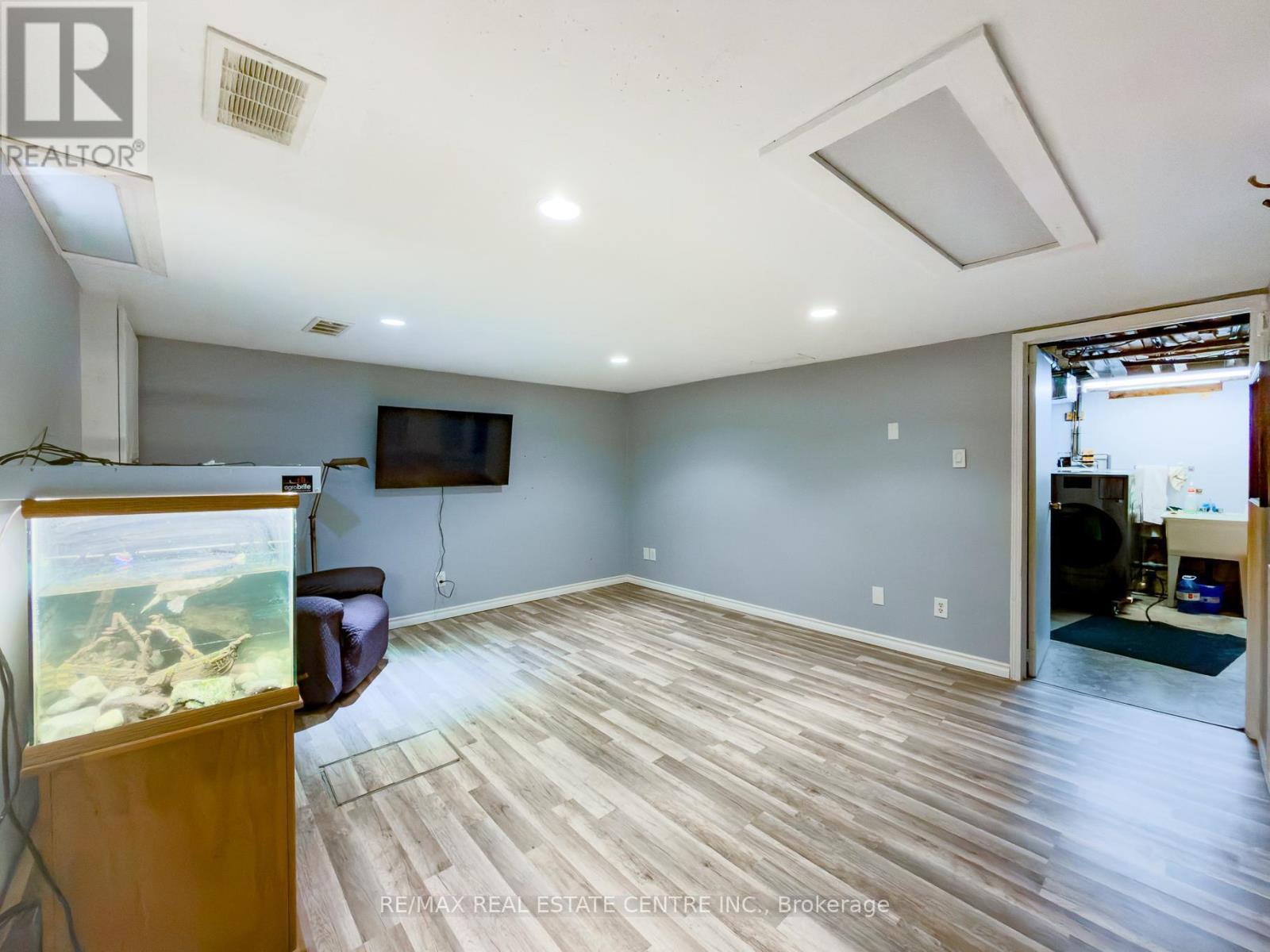 724 Parkview Crescent, Cambridge, Ontario  N3H 4X9 - Photo 33 - X13210486