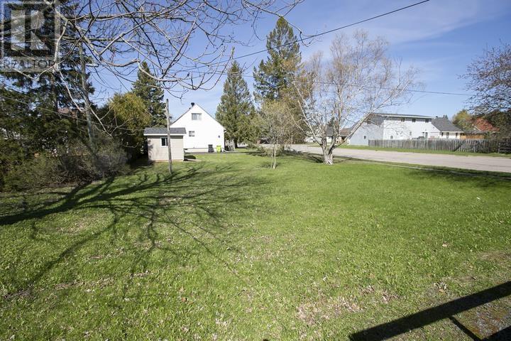 43 Weldon Ave, Sault Ste. Marie, Ontario  P6B 3C4 - Photo 11 - SM261218