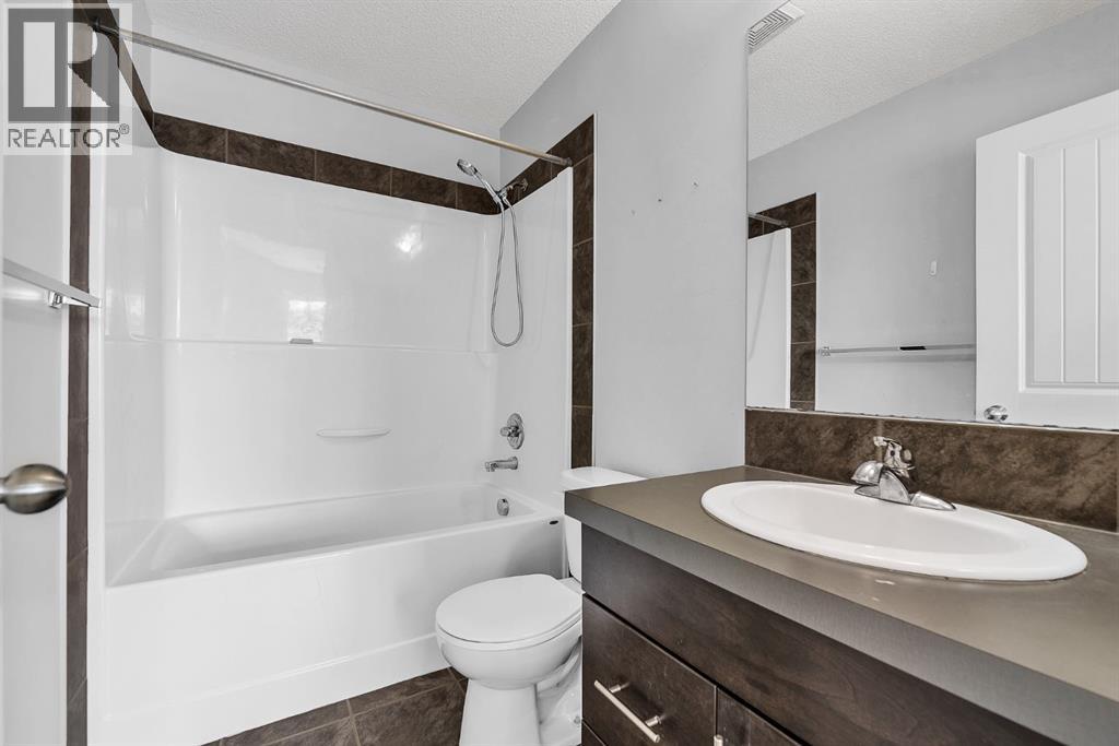 425 Copperpond Landing Se, Calgary, Alberta  T2Z 1G6 - Photo 15 - A2315813