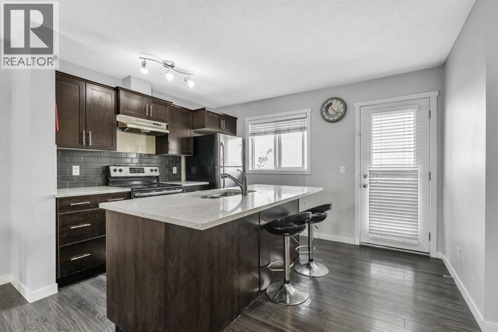 425 Copperpond Landing Se, Calgary, Alberta  T2Z 1G6 - Photo 4 - A2315813