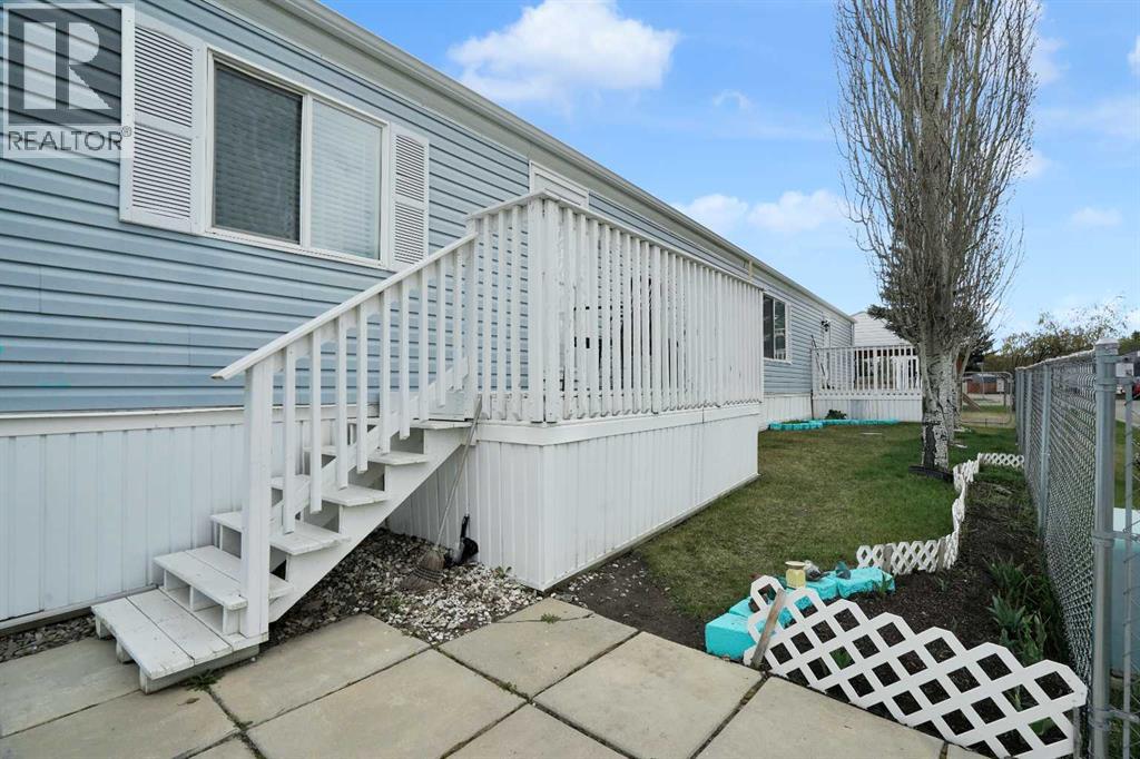 118 Heritage Drive, Okotoks, Alberta  T1S 1M4 - Photo 40 - A2310977