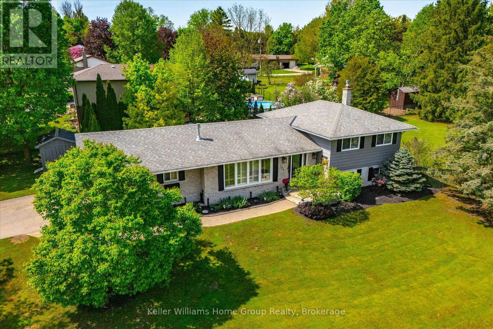 745 BLAIR STREET, Centre Wellington, Ontario