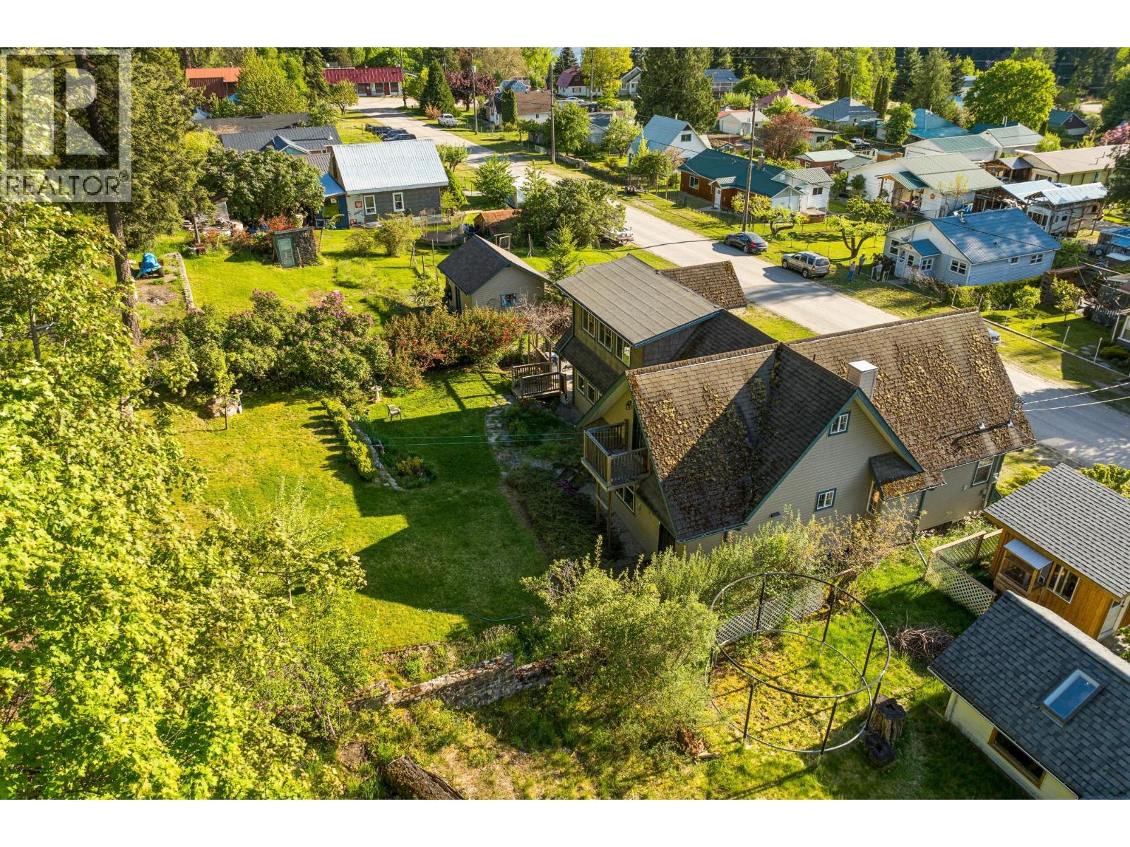 1420 Ainsworth Avenue, Riondel, British Columbia  V0B 2B0 - Photo 14 - 10389146
