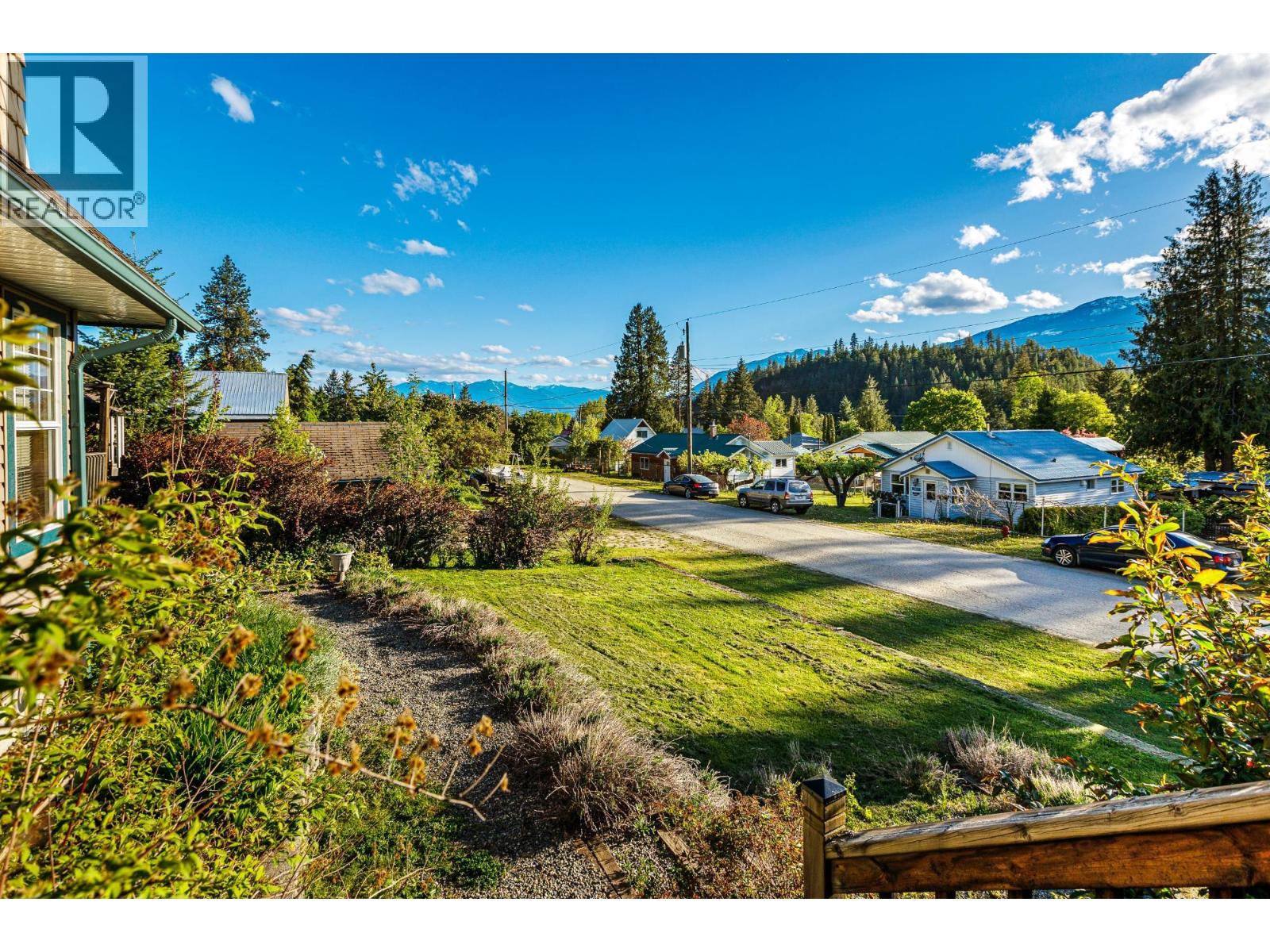 1420 Ainsworth Avenue, Riondel, British Columbia  V0B 2B0 - Photo 47 - 10389146