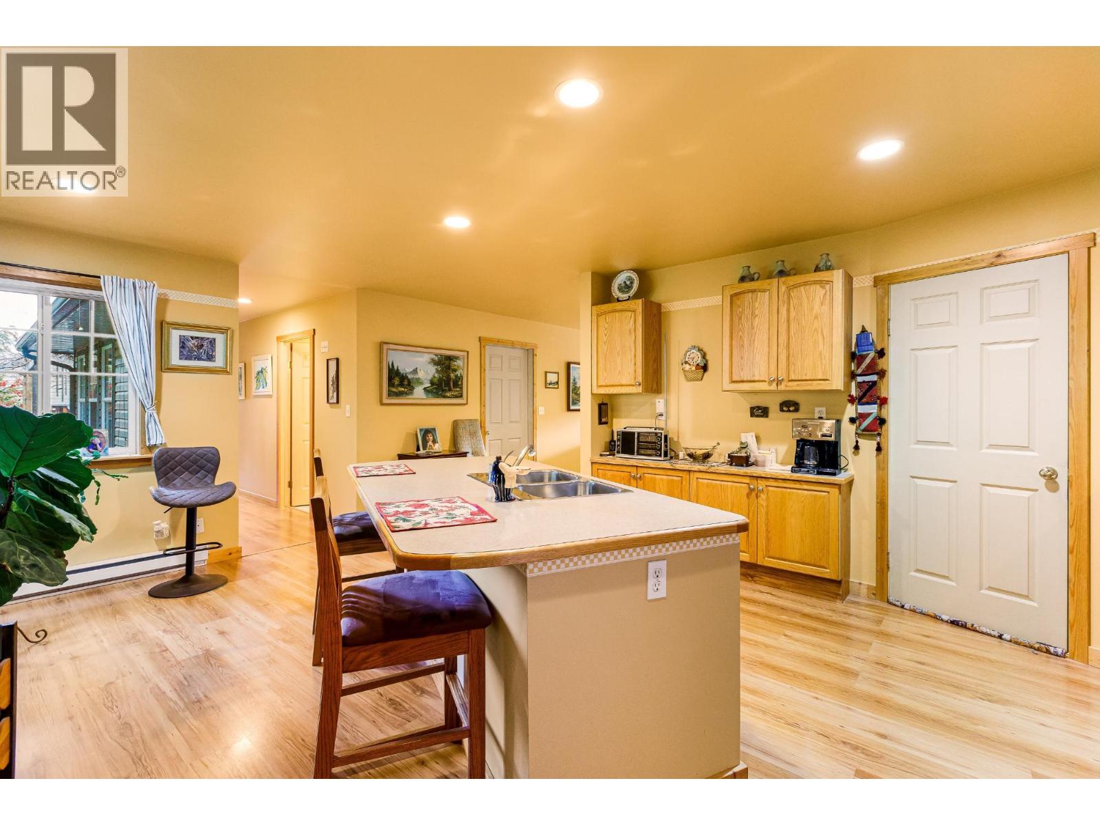 1420 Ainsworth Avenue, Riondel, British Columbia  V0B 2B0 - Photo 25 - 10389146