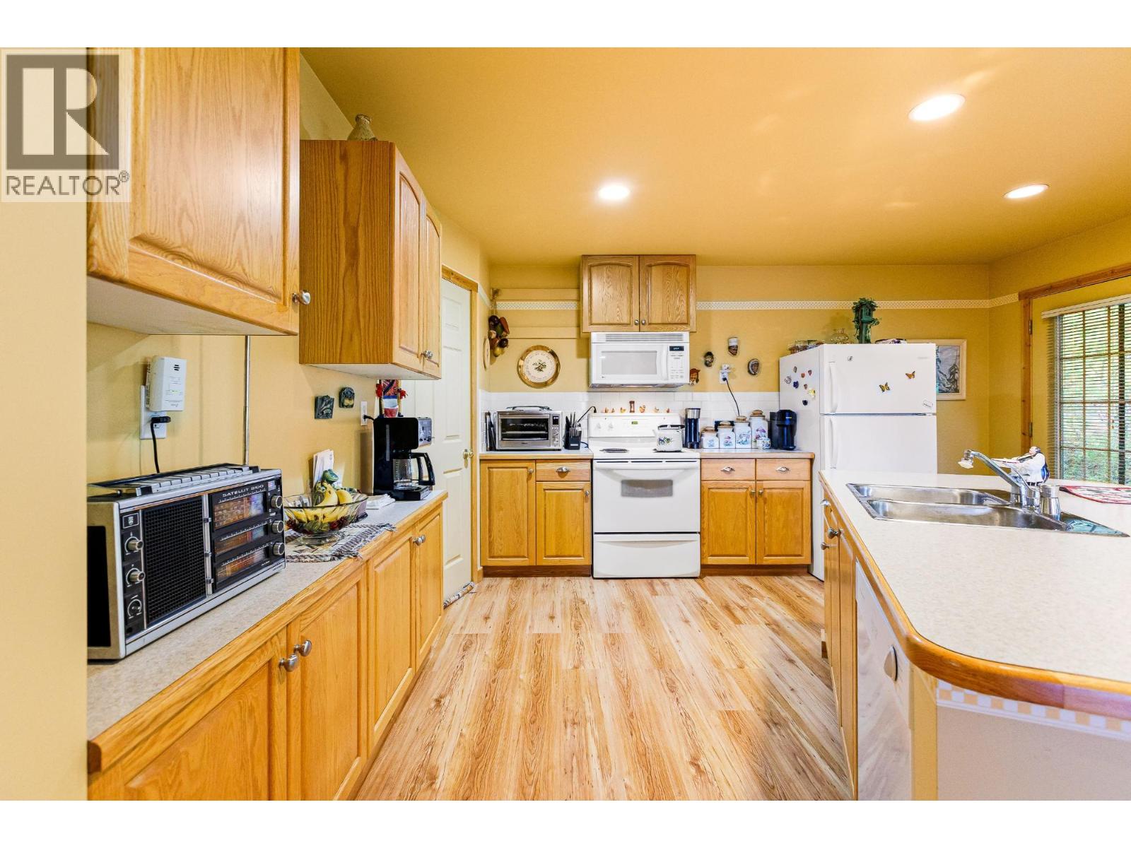 1420 Ainsworth Avenue, Riondel, British Columbia  V0B 2B0 - Photo 29 - 10389146