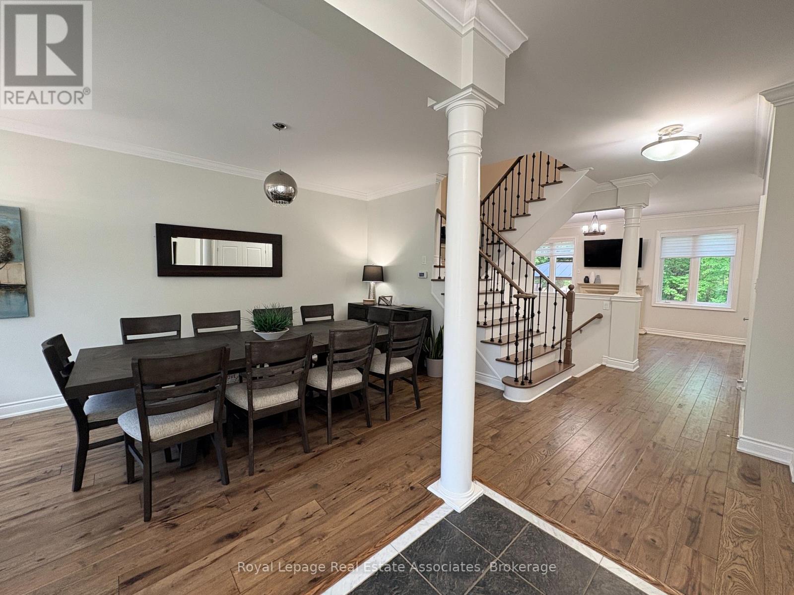 273 Duskywing Way, Oakville, Ontario  L6L 6X5 - Photo 6 - W12878230