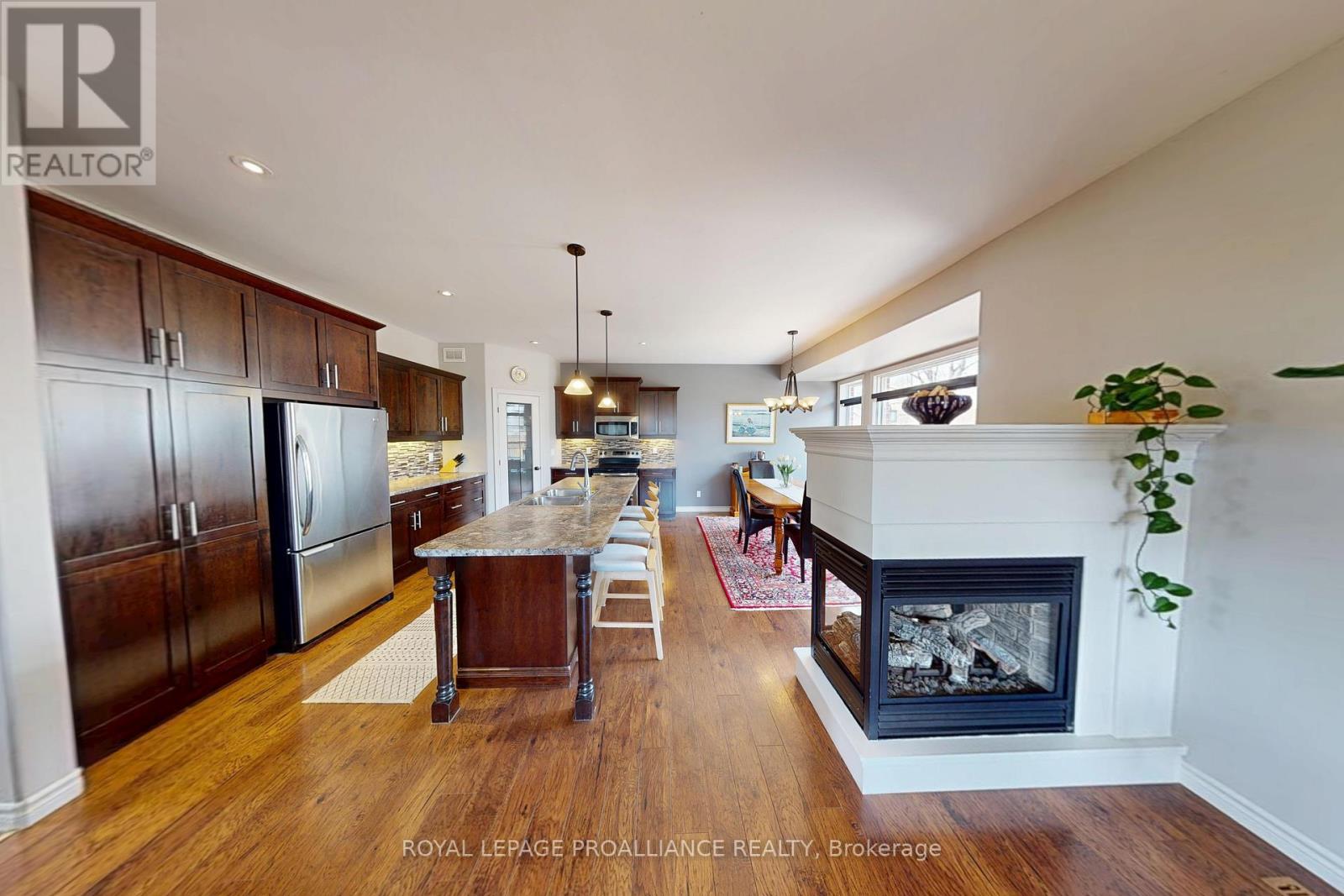 2 Meagher Place, Belleville, Ontario  K8P 0A4 - Photo 11 - X13040802