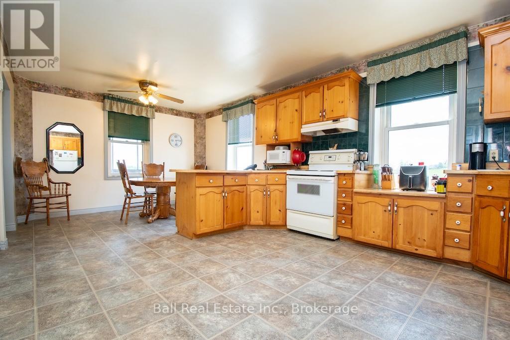 1168 County Rd 4, Douro-Dummer, Ontario  K9J 6Y2 - Photo 4 - X13208226