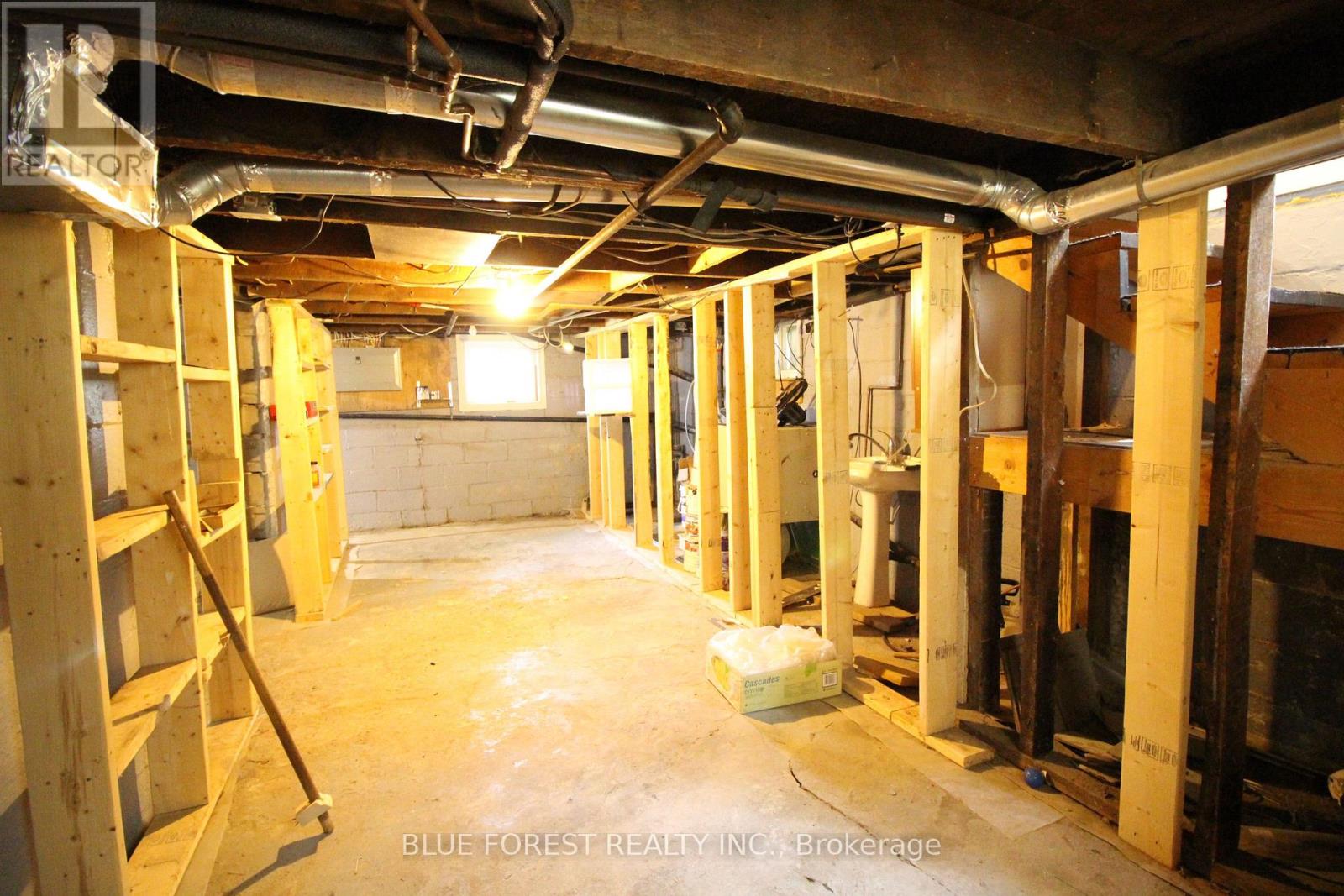 175 Davis Street, Sarnia, Ontario  N7T 1A5 - Photo 16 - X13207474