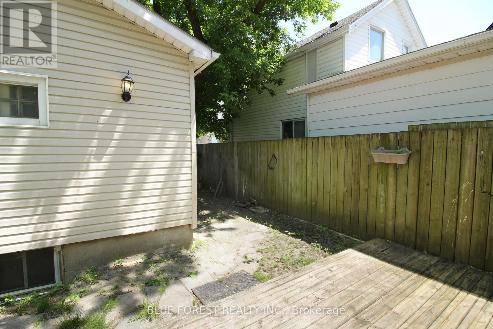 175 Davis Street, Sarnia, Ontario  N7T 1A5 - Photo 19 - X13207474