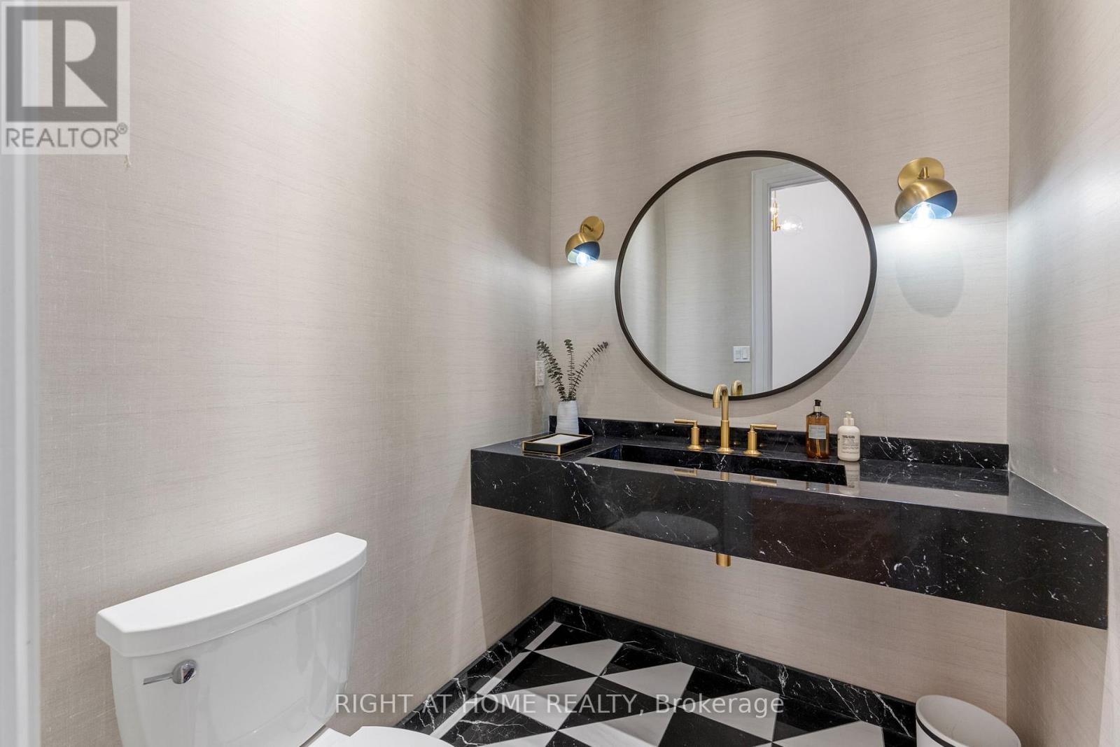 442 Glengrove Avenue, Toronto, Ontario  M5N 1X2 - Photo 18 - C13208160