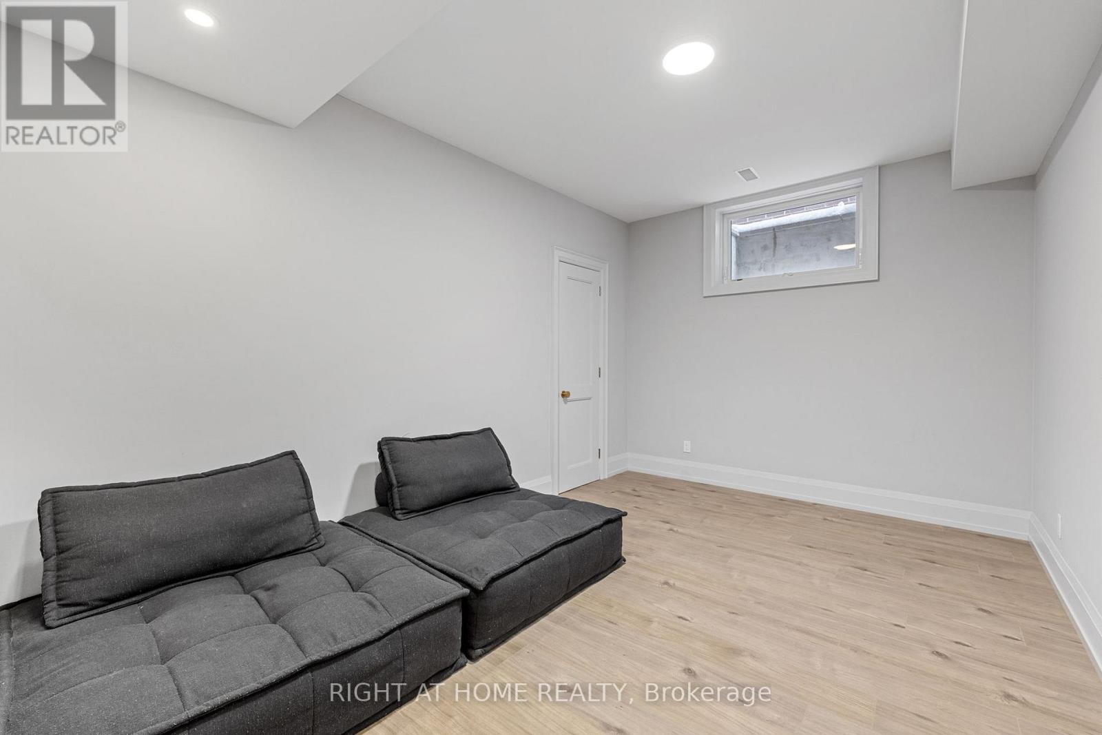 442 Glengrove Avenue, Toronto, Ontario  M5N 1X2 - Photo 36 - C13208160