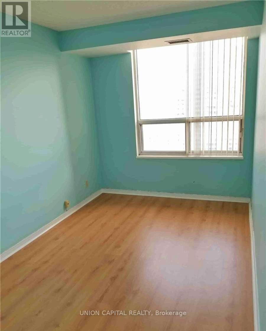 2805 - 100 Upper Madison Street, Toronto, Ontario  M2N 6M4 - Photo 8 - C13210552