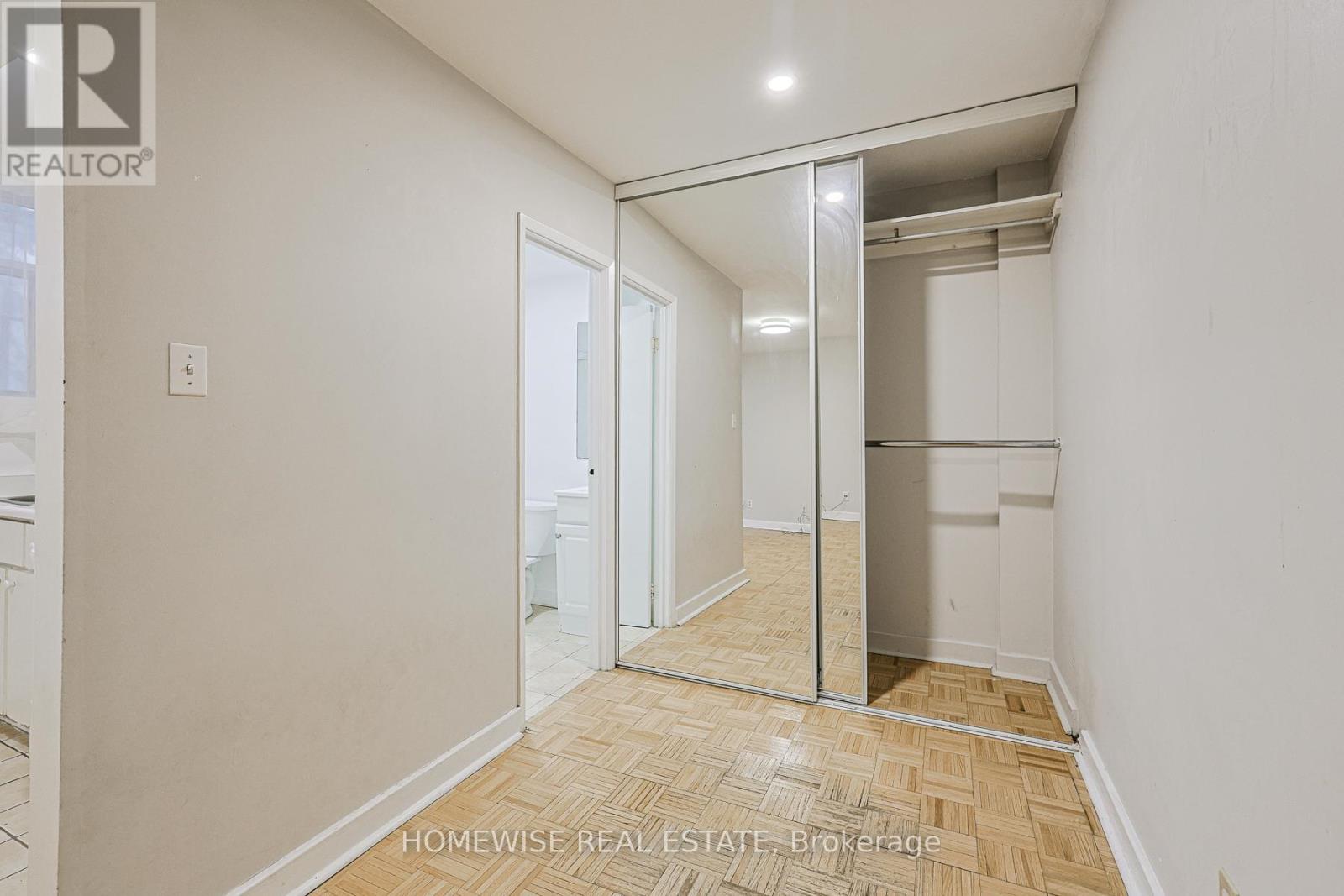 106 - 33 Maitland Street, Toronto, Ontario  M4Y 1C8 - Photo 12 - C13210596
