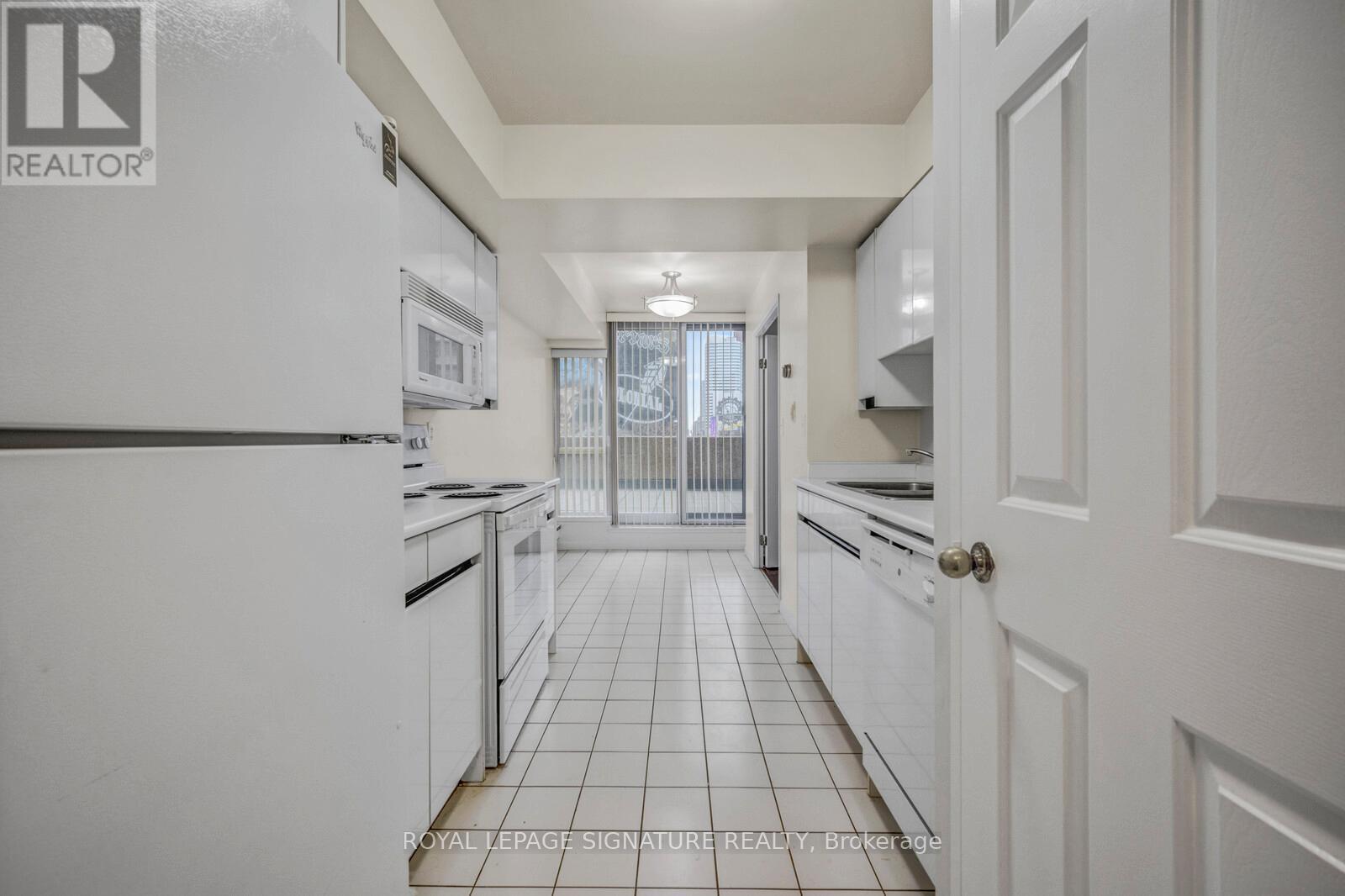 306 - 7 Carlton Street, Toronto, Ontario  M5B 1L2 - Photo 13 - C13210688