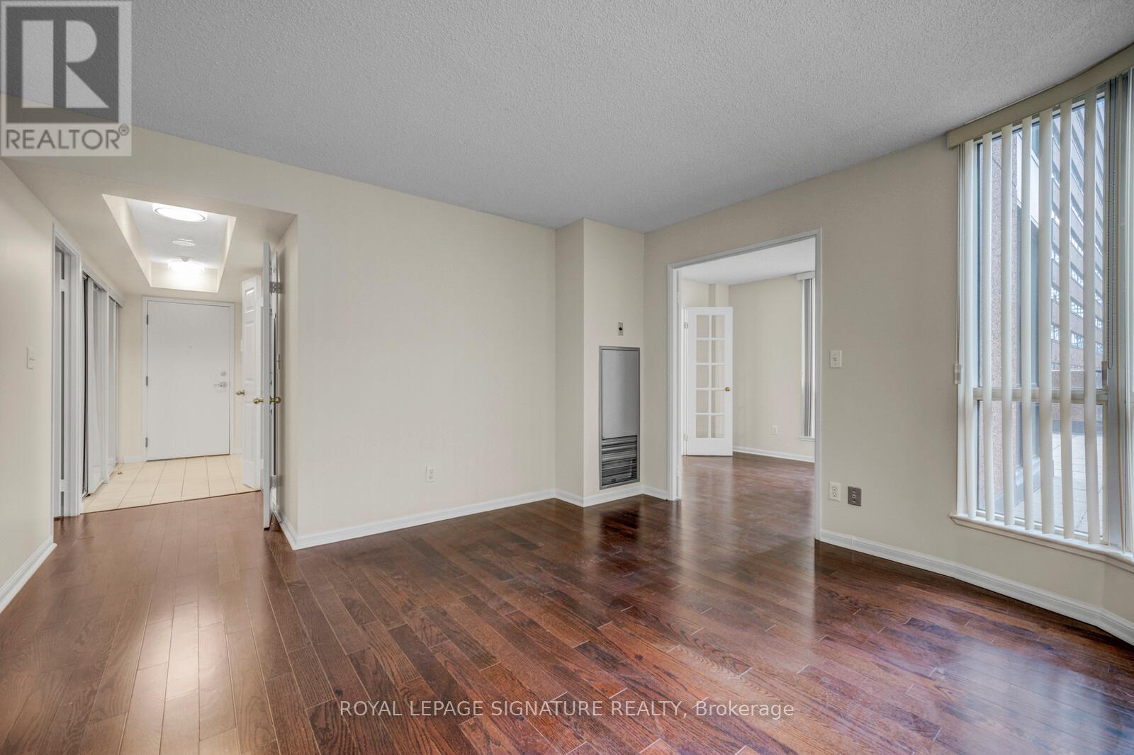 306 - 7 Carlton Street, Toronto, Ontario  M5B 1L2 - Photo 8 - C13210688