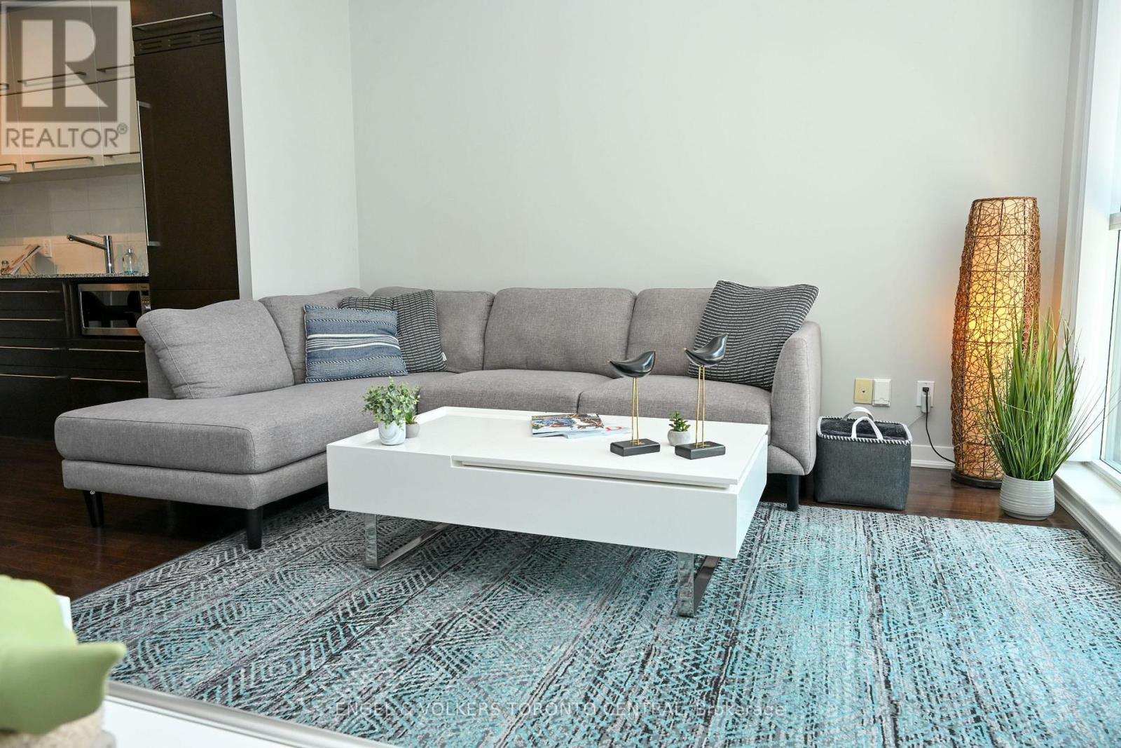 2504 - 770 Bay Street, Toronto, Ontario  M5G 0A6 - Photo 16 - C13210742