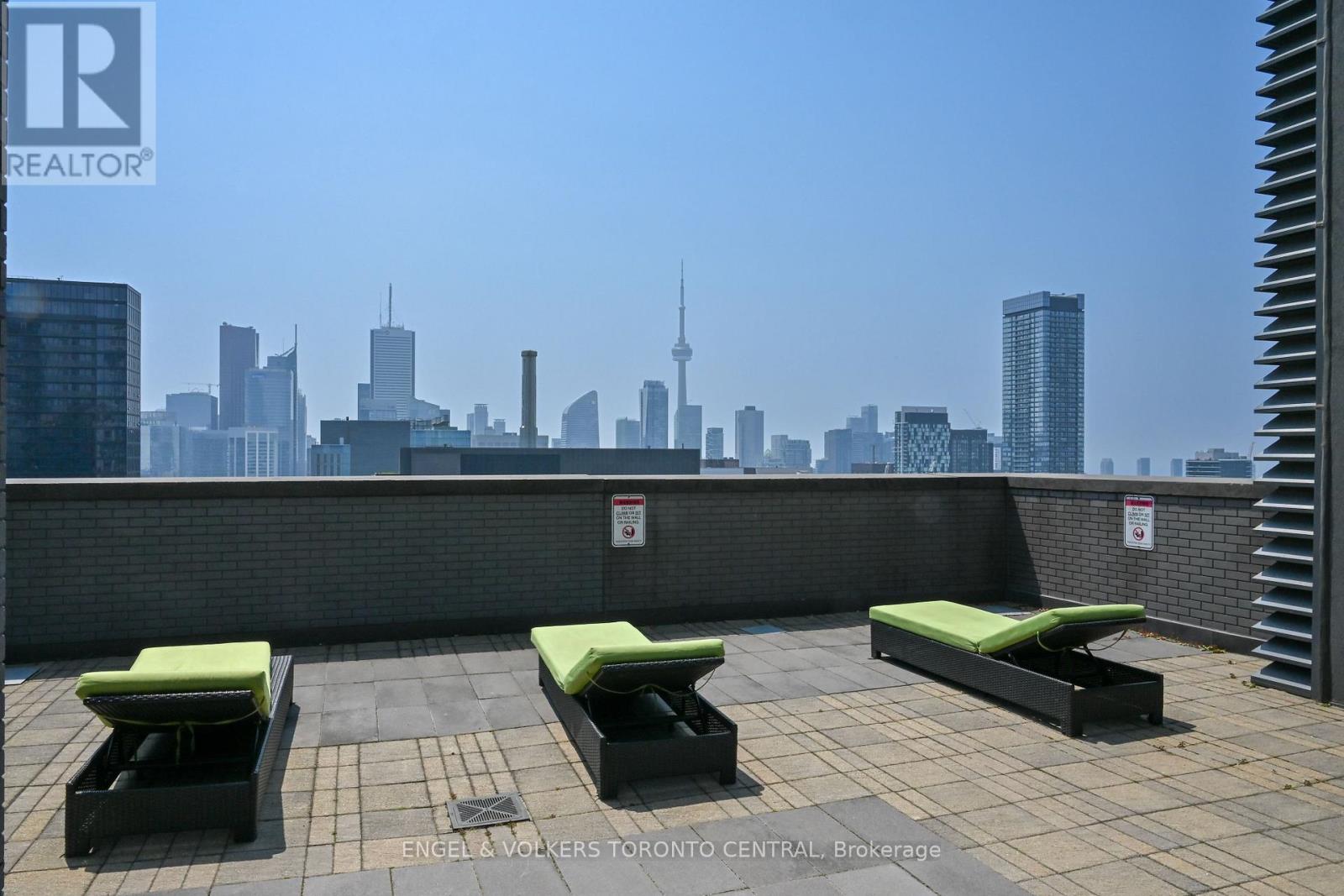 2504 - 770 Bay Street, Toronto, Ontario  M5G 0A6 - Photo 38 - C13210742