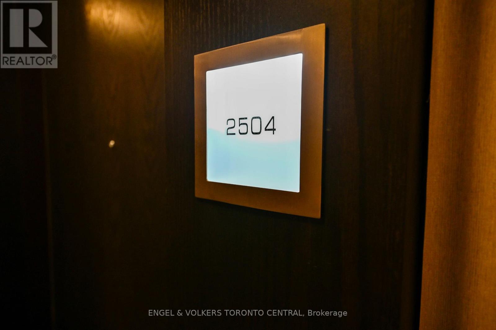2504 - 770 Bay Street, Toronto, Ontario  M5G 0A6 - Photo 7 - C13210742