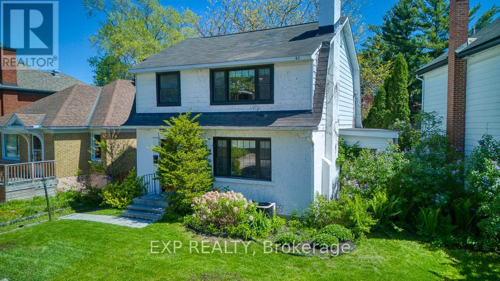 22 Mount Pleasant Avenue, Ottawa, Ontario  K1S 0L8 - Photo 2 - X13209844