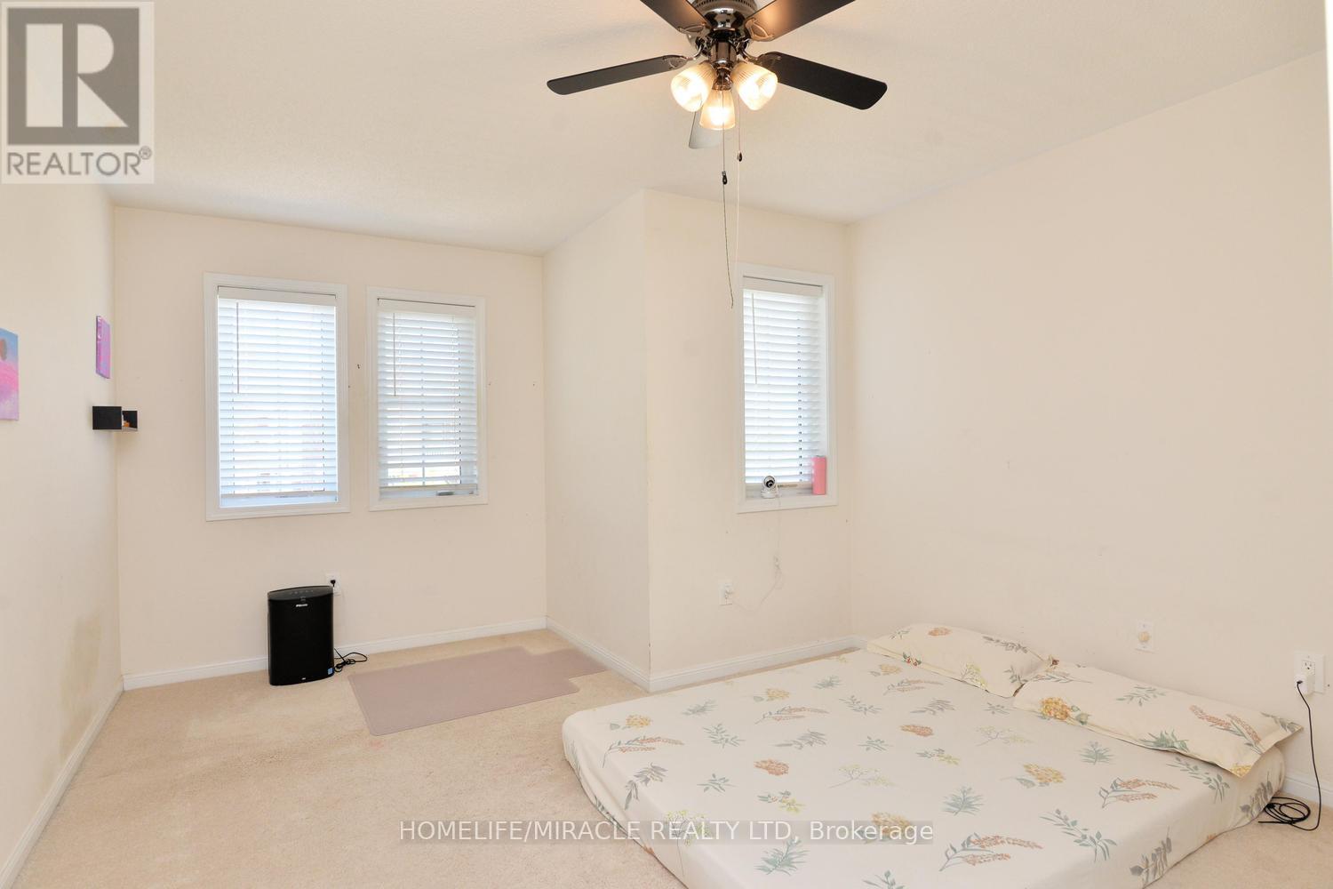 8 Robert Parkinson Drive, Brampton, Ontario  L7A 0Y3 - Photo 27 - W13209658