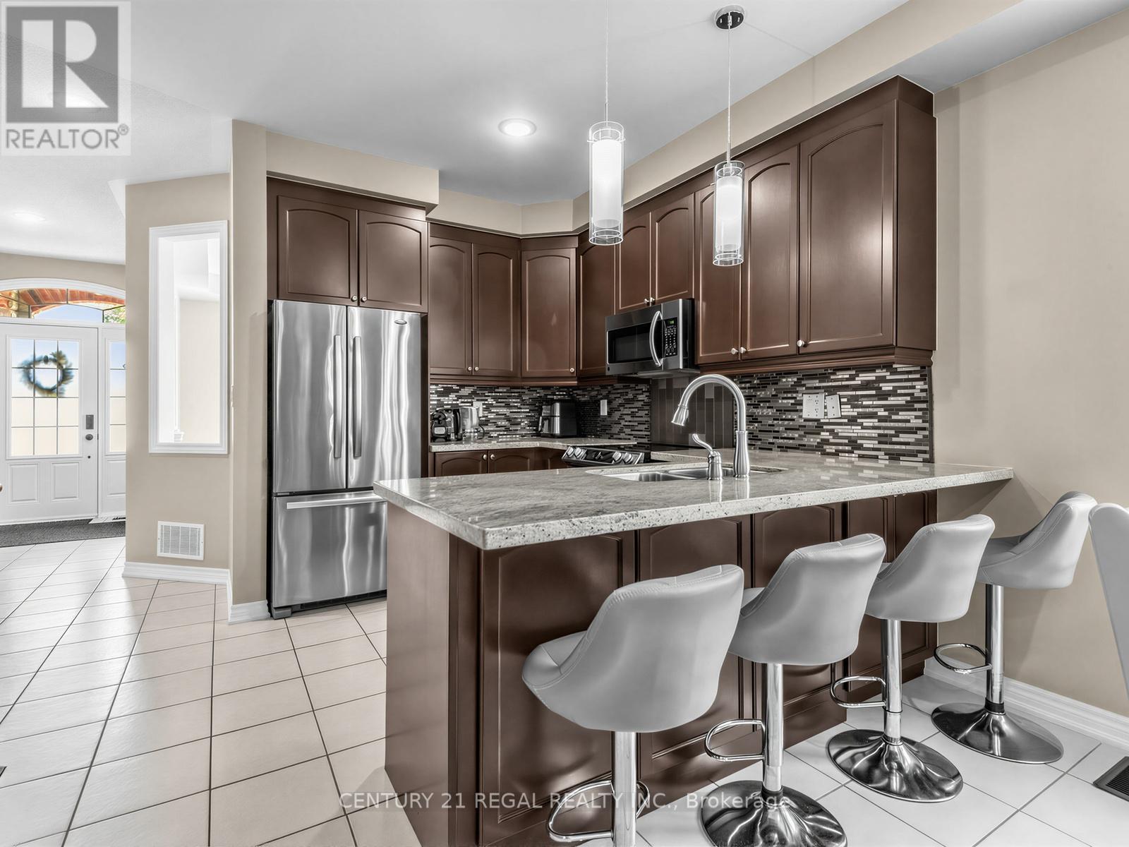 56 Gamble Drive, Ajax, Ontario  L1Z 0G8 - Photo 11 - E13210660
