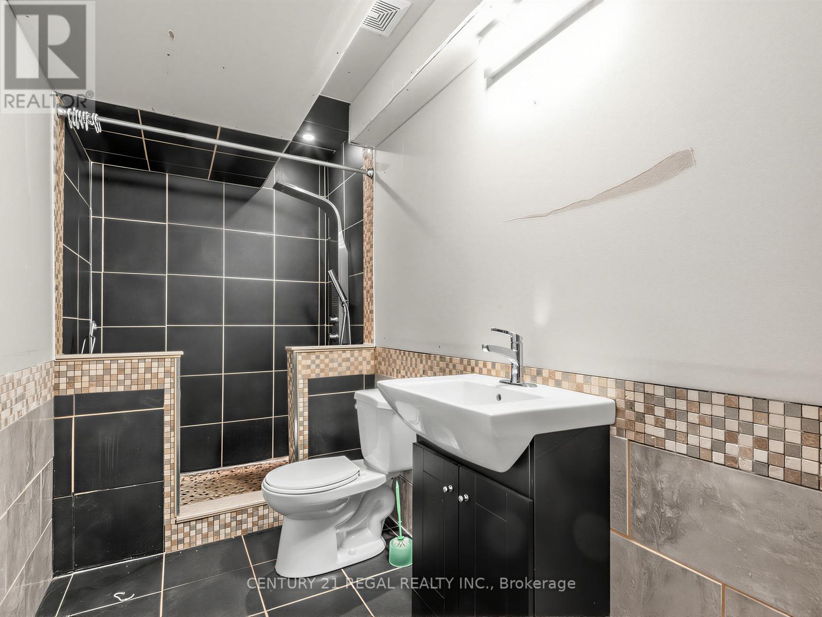 56 Gamble Drive, Ajax, Ontario  L1Z 0G8 - Photo 28 - E13210660
