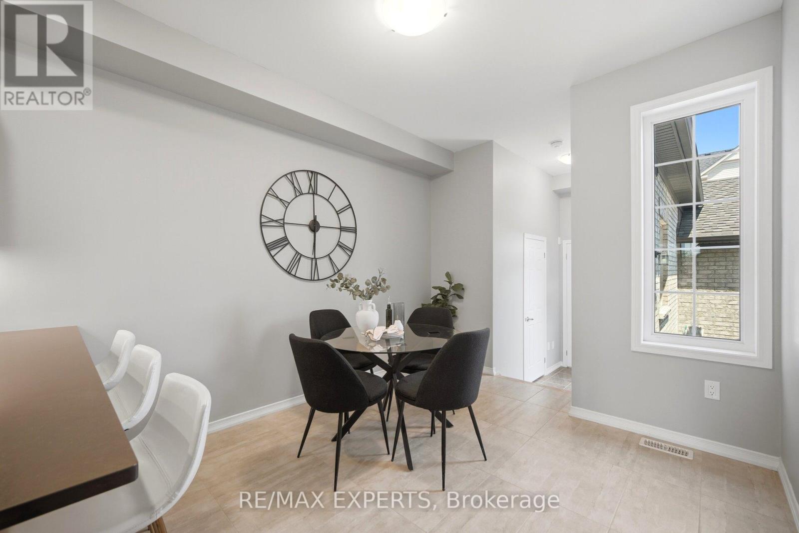21 Hornchurch Street, Whitby, Ontario  L1P 0J3 - Photo 18 - E13210708