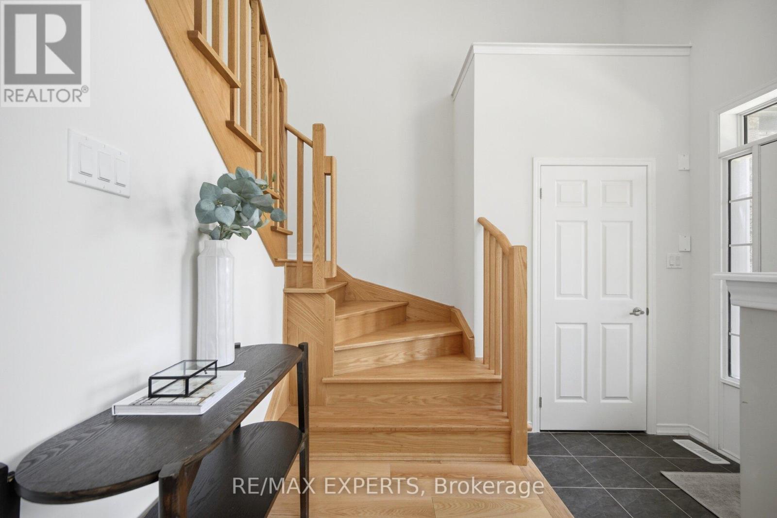 21 Hornchurch Street, Whitby, Ontario  L1P 0J3 - Photo 29 - E13210708