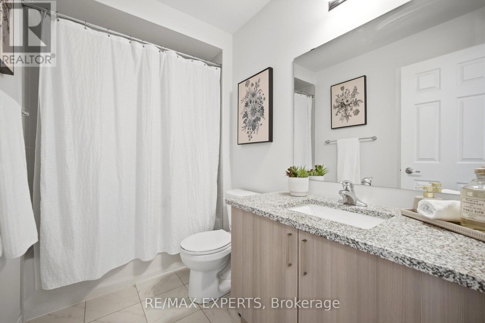 21 Hornchurch Street, Whitby, Ontario  L1P 0J3 - Photo 39 - E13210708