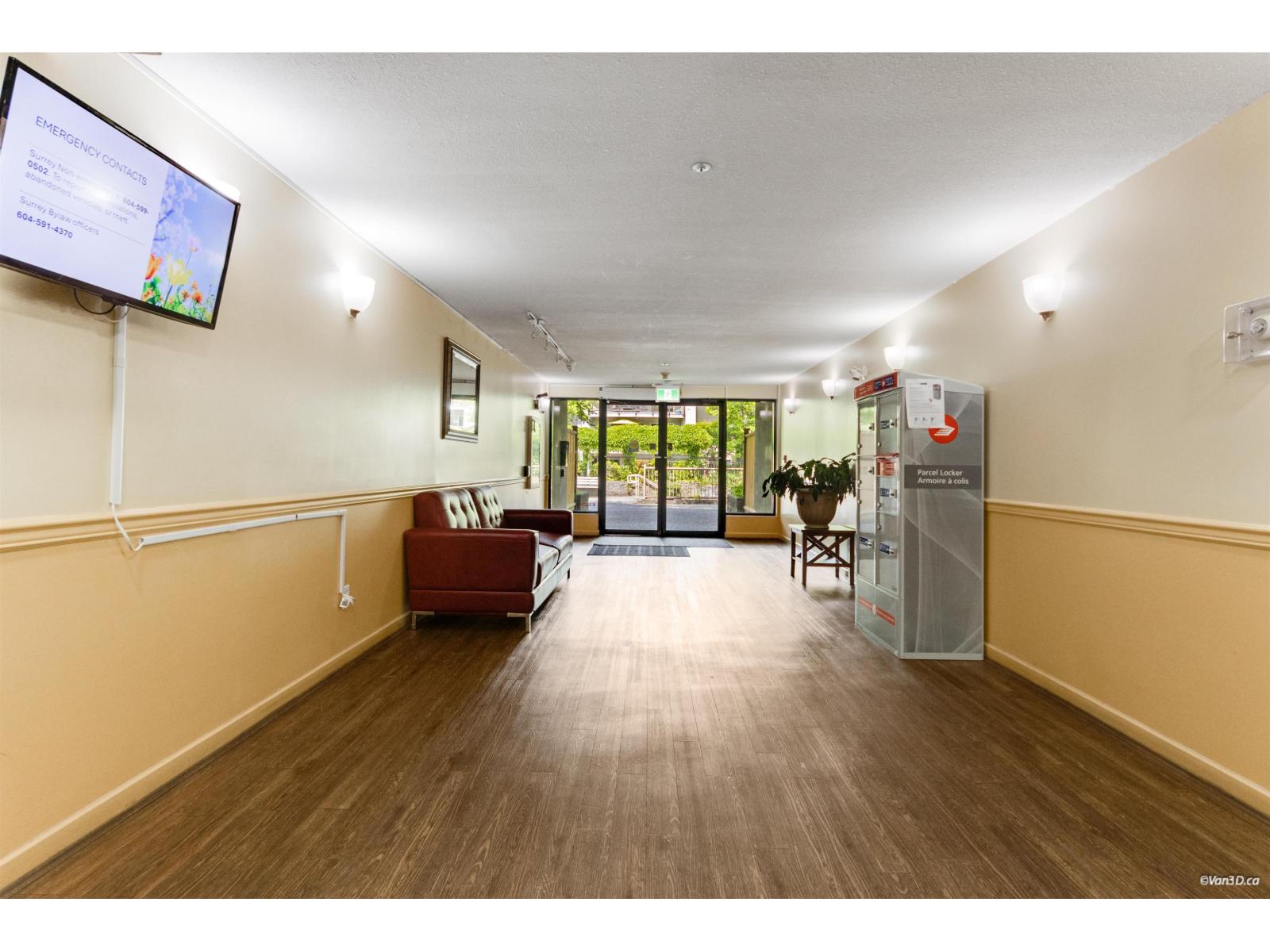 206 7475 138 Street, Surrey, British Columbia  V3W 0Y9 - Photo 2 - R3128536