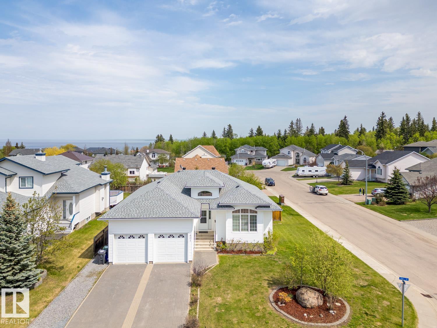 601 26 St, Cold Lake, Alberta  T9M 1M6 - Photo 2 - E4490522