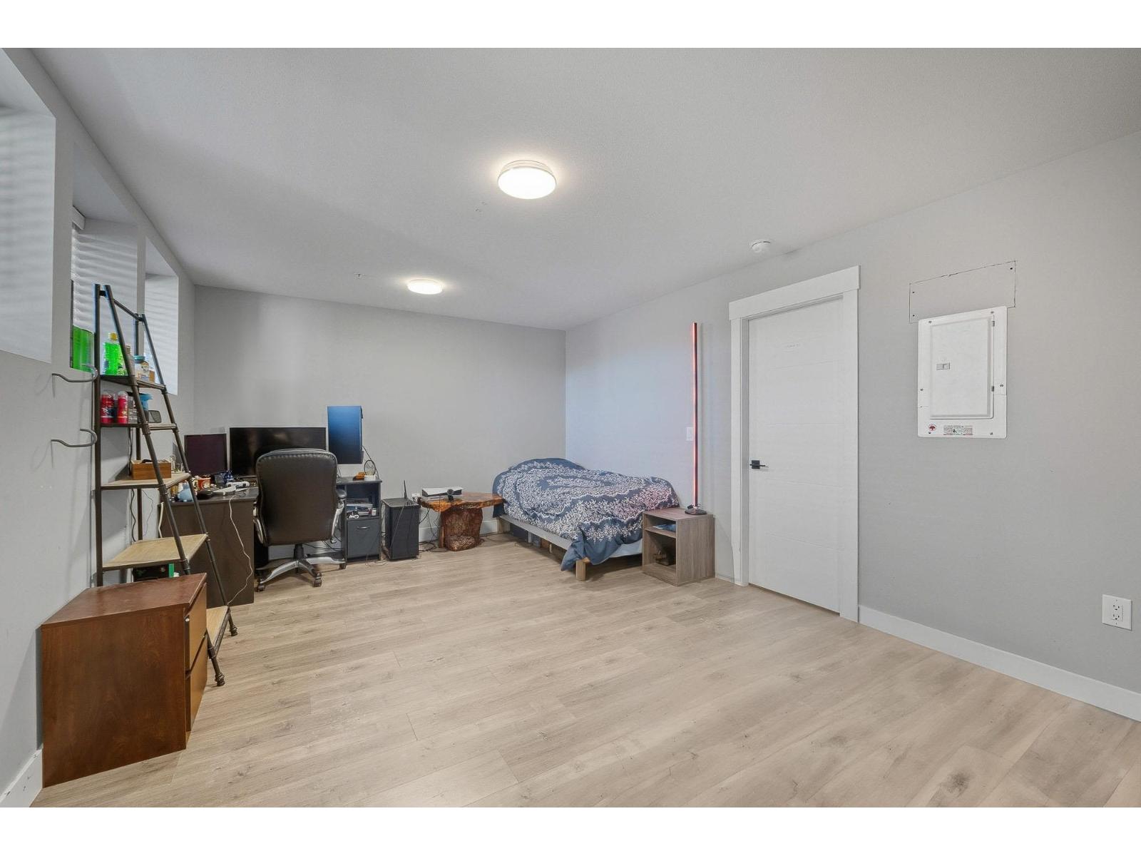 8689 Cedar Street, Mission, British Columbia  V4S 0E3 - Photo 30 - R3128421