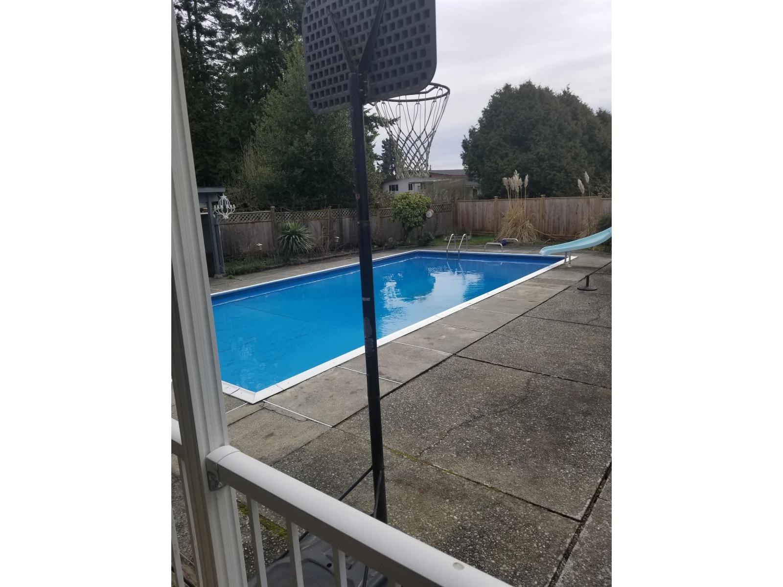 13706 North Bluff Road, White Rock, British Columbia  V4B 3B9 - Photo 8 - R3128290