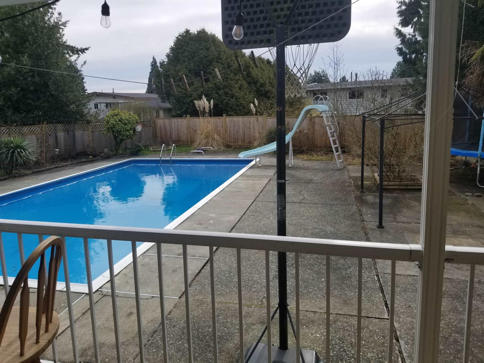 13706 North Bluff Road, White Rock, British Columbia  V4B 3B9 - Photo 9 - R3128290
