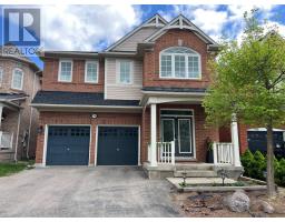 74 BULMER CRESCENT, Newmarket, Ontario