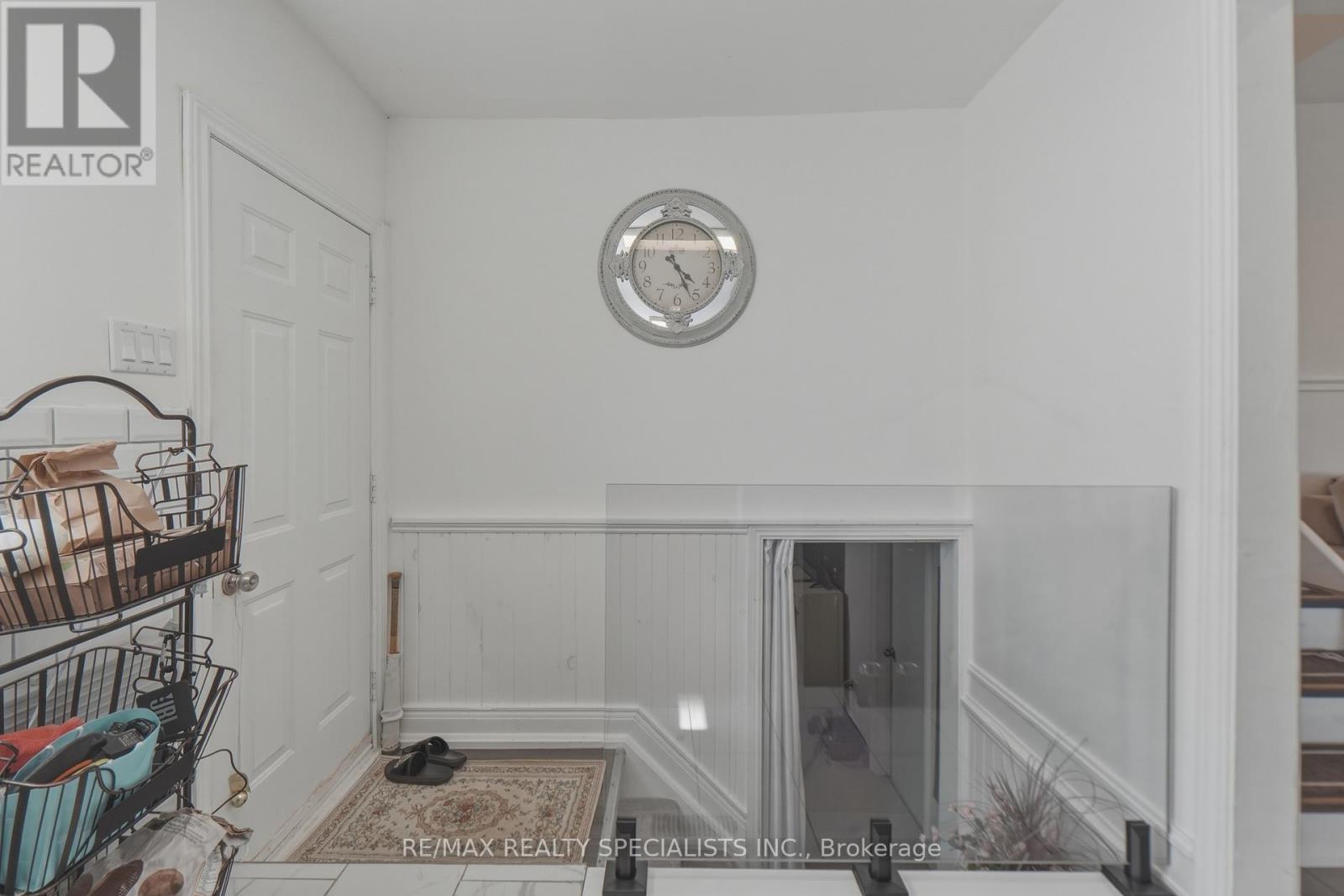 34 Alphonsus Court, New Tecumseth, Ontario  L0G 1W0 - Photo 10 - N13210586