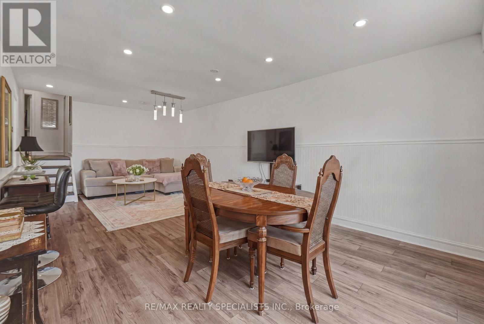 34 Alphonsus Court, New Tecumseth, Ontario  L0G 1W0 - Photo 14 - N13210586
