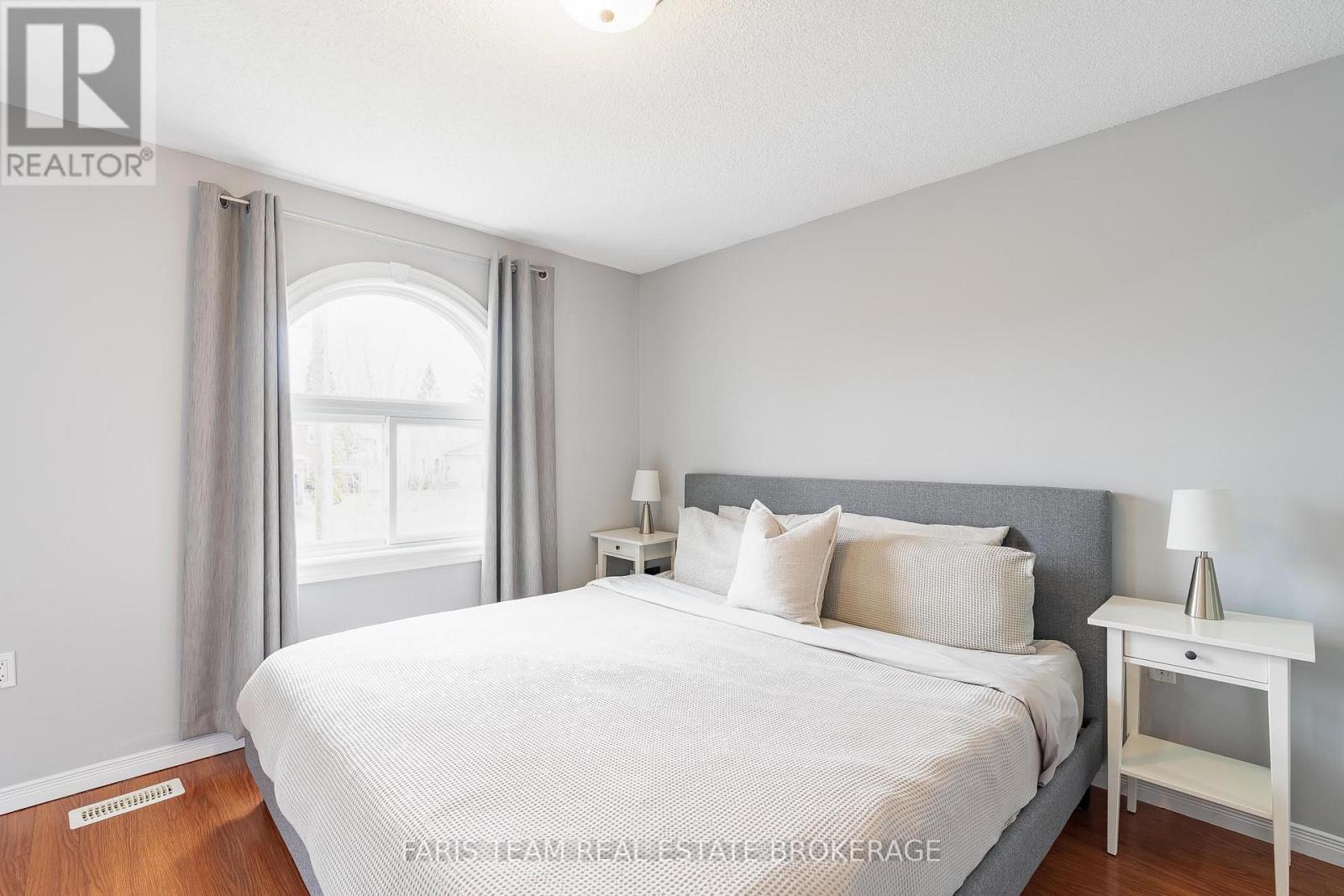 409 Anne Street N, Barrie (West Bayfield), Ontario  L4N 7A4 - Photo 22 - S13210592