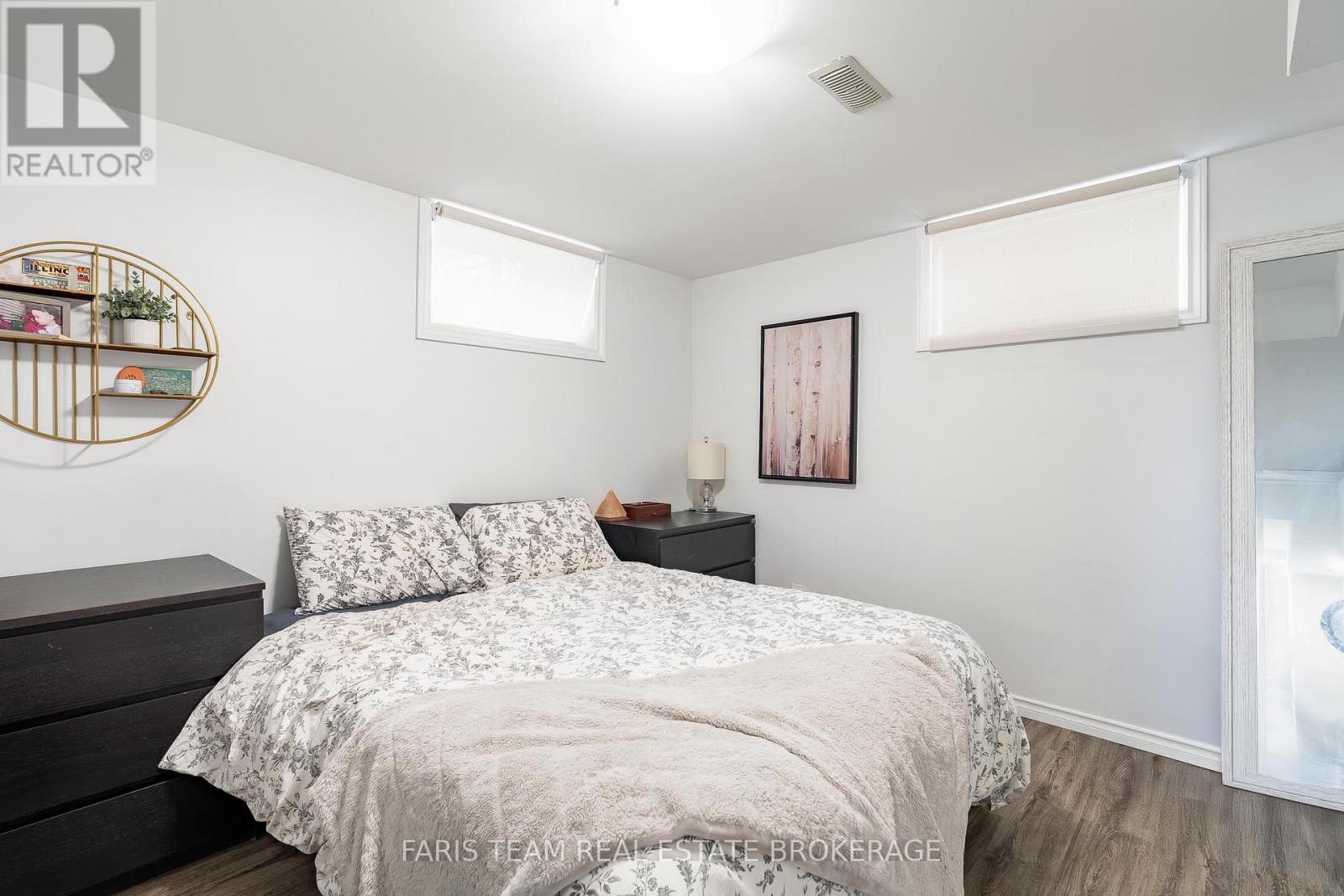 409 Anne Street N, Barrie (West Bayfield), Ontario  L4N 7A4 - Photo 36 - S13210592