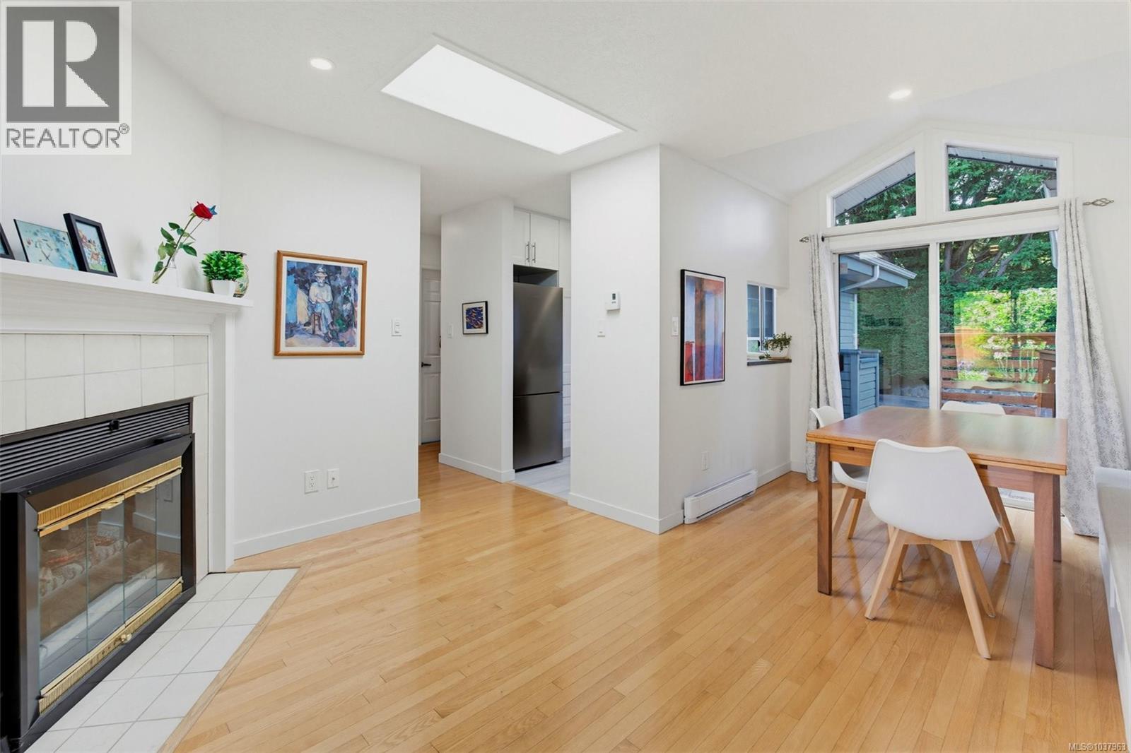 4 3221 Wordsworth St, Saanich, British Columbia V8P 4B7 - Photo 13 - 1037963