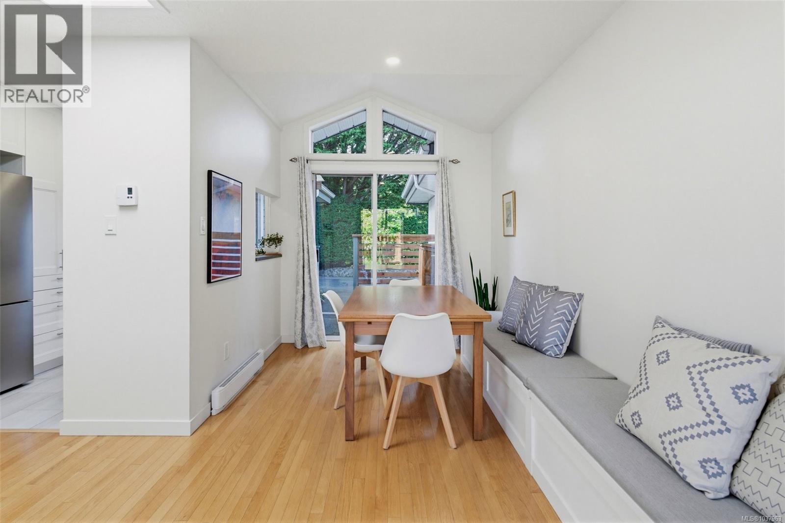 4 3221 Wordsworth St, Saanich, British Columbia V8P 4B7 - Photo 15 - 1037963