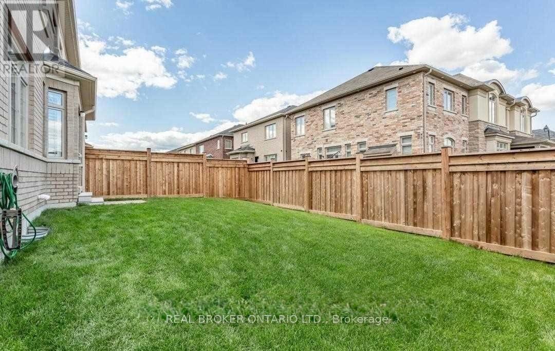 197 Etheridge Avenue, Milton, Ontario  L9E 1J1 - Photo 20 - W13203894