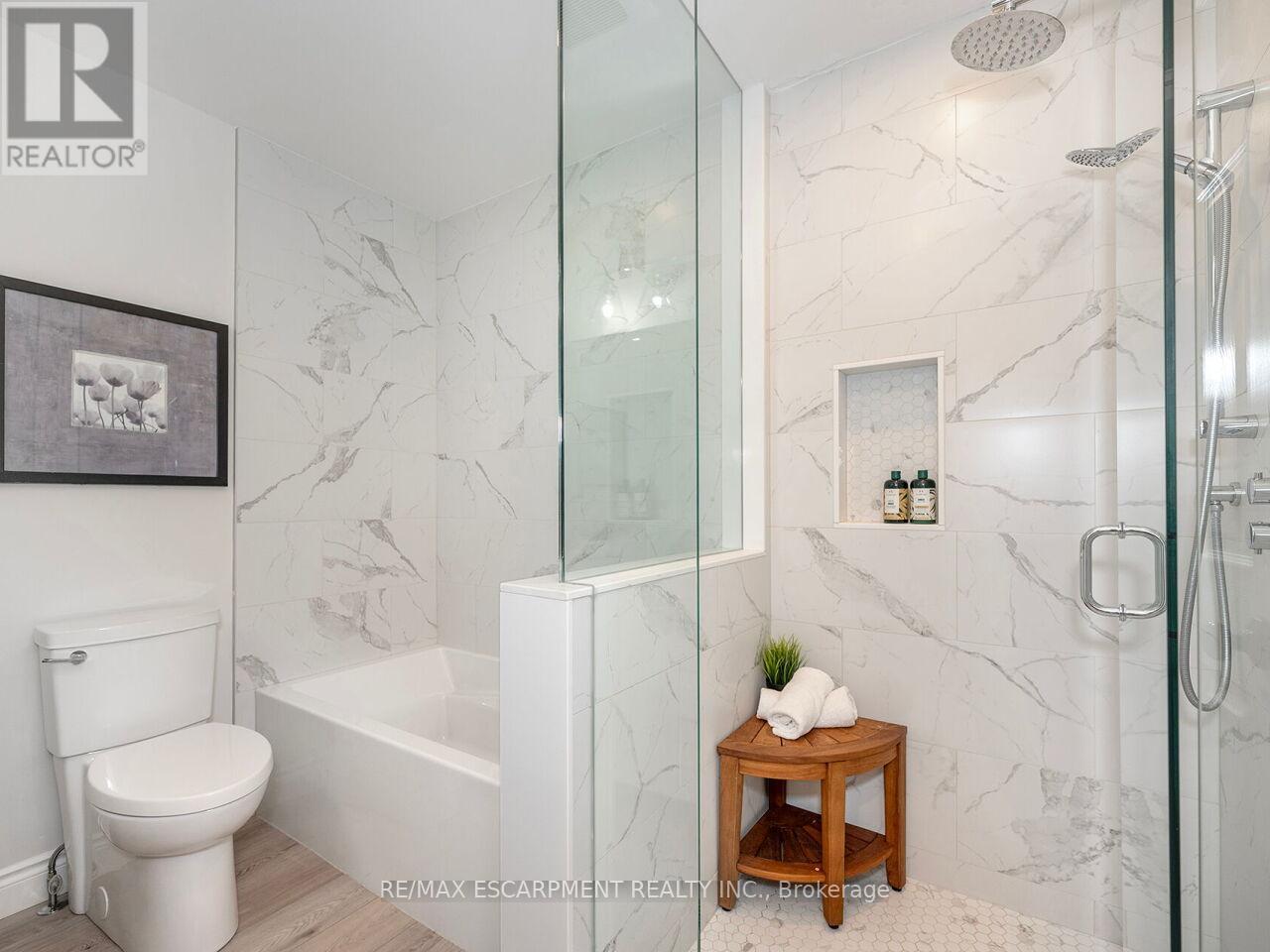 2448 Wooden Hill Circle, Oakville, Ontario  L6M 4E3 - Photo 29 - W13210572