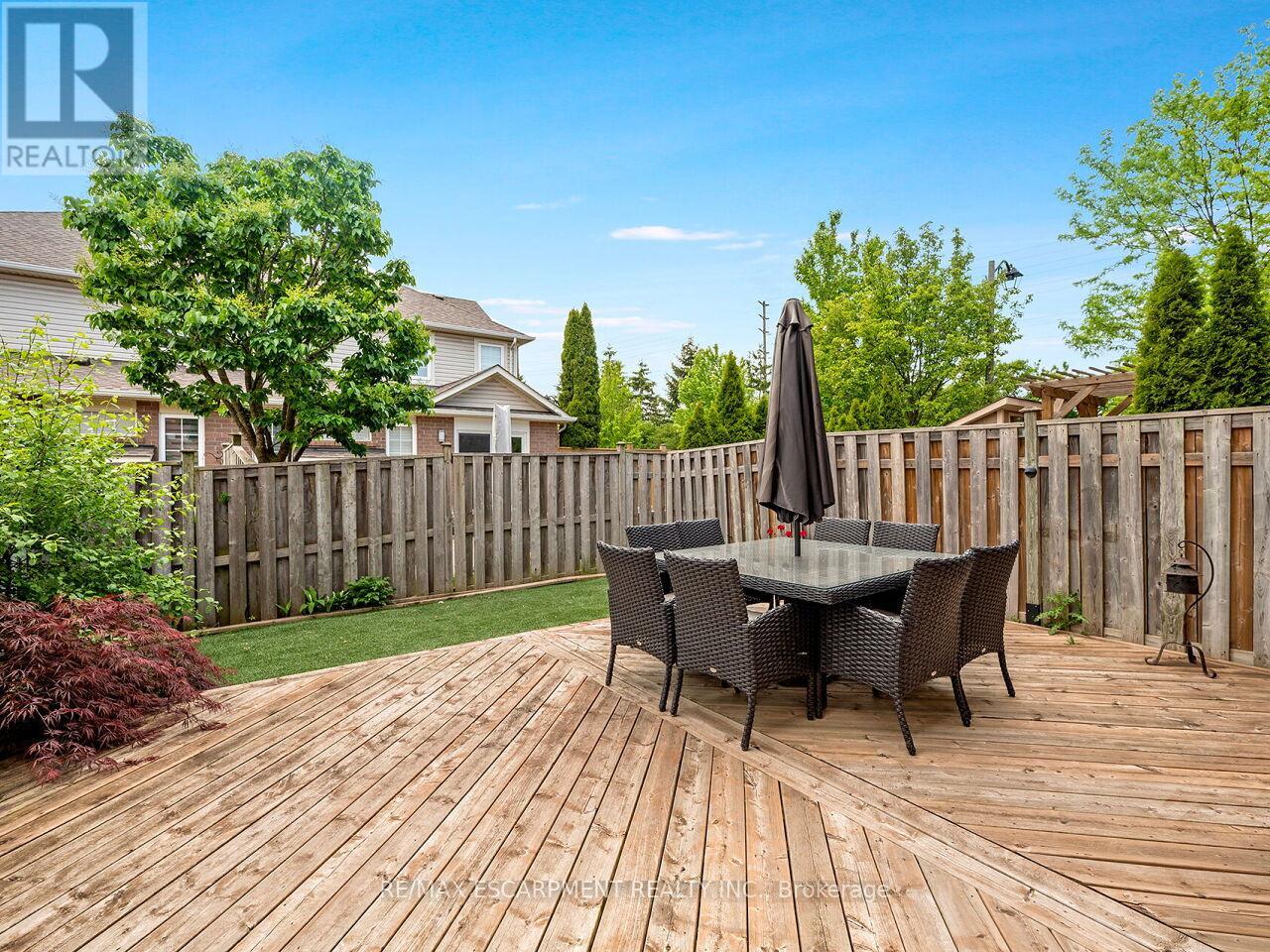 2448 Wooden Hill Circle, Oakville, Ontario  L6M 4E3 - Photo 44 - W13210572