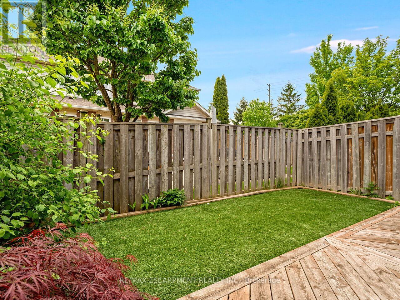 2448 Wooden Hill Circle, Oakville, Ontario  L6M 4E3 - Photo 46 - W13210572