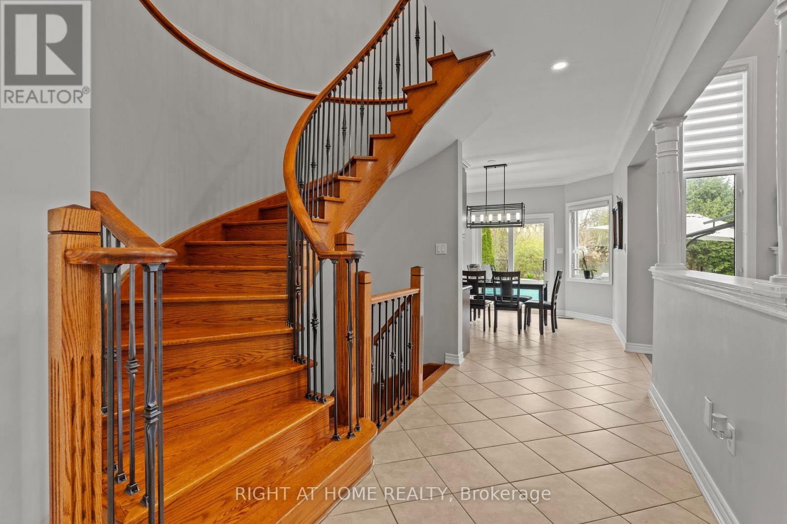 2275 Whitecliffe Way, Oakville, Ontario  L6M 4W3 - Photo 13 - W13210604